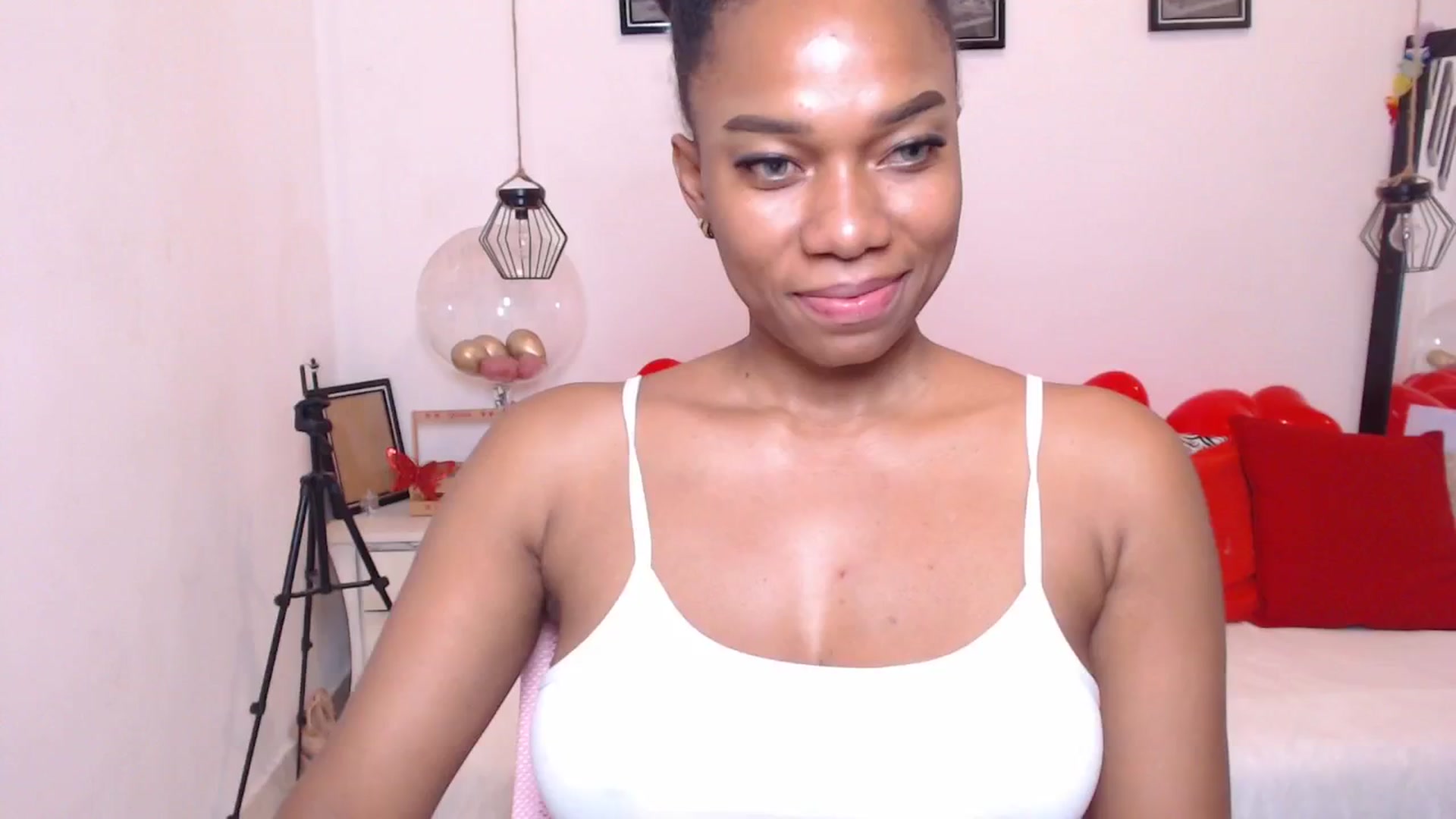 Gallery image thumbnail from EBONNY69's myfreecams stream on, 02/19/2026, 01:23 image 11 of 20