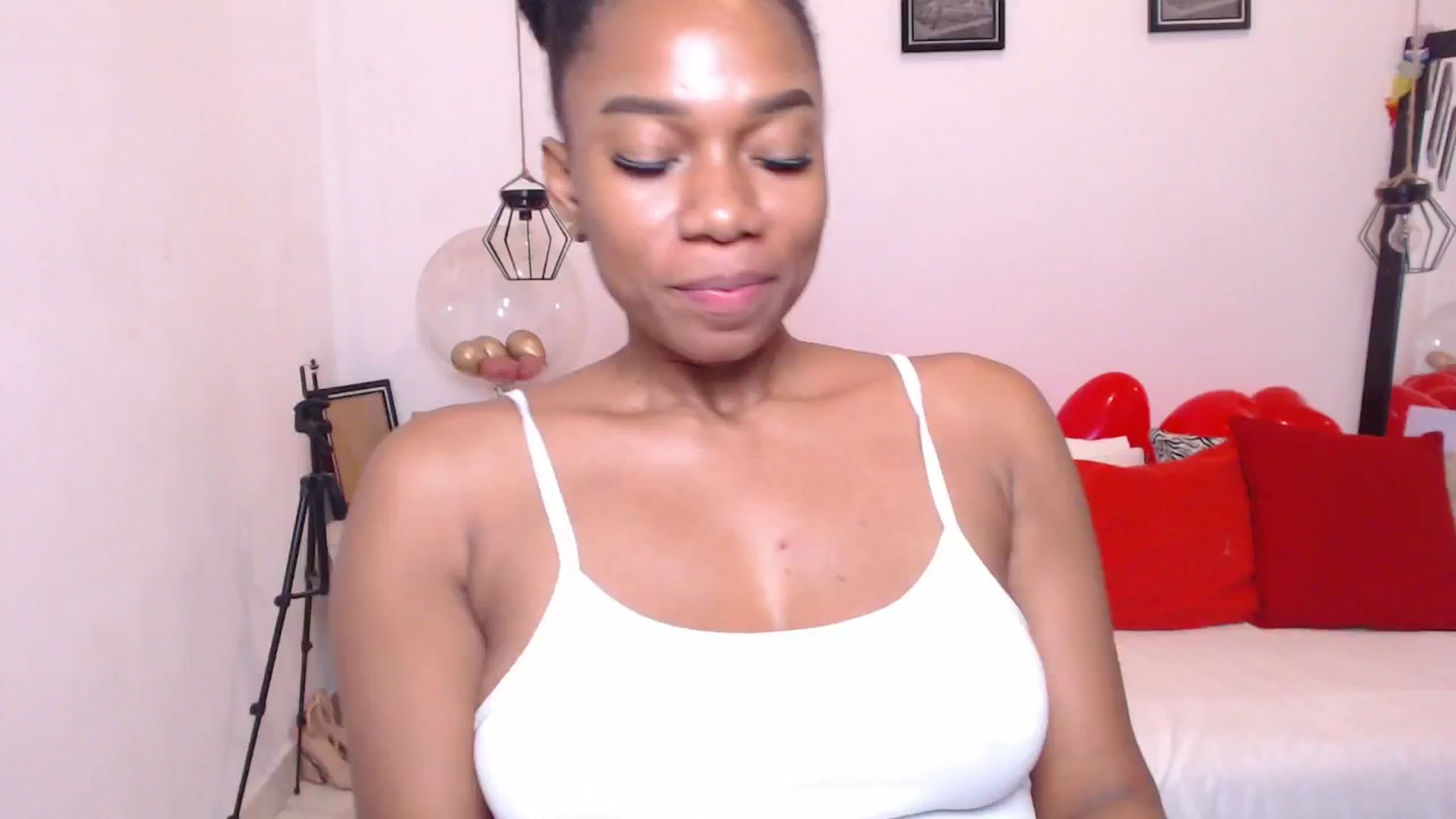 Gallery image thumbnail from EBONNY69's myfreecams stream on, 02/19/2026, 01:23 image 8 of 20