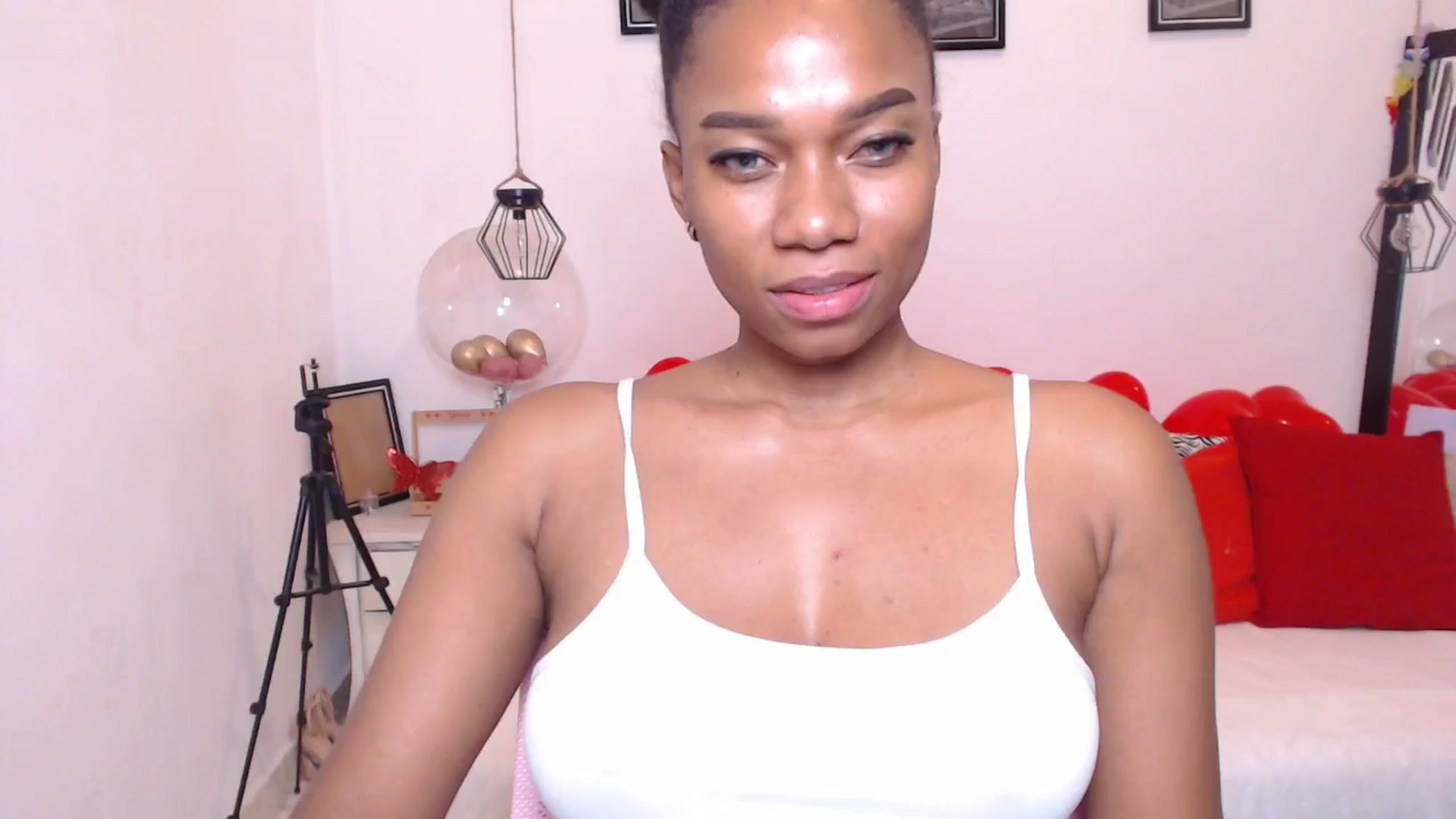 Gallery image thumbnail from EBONNY69's myfreecams stream on, 02/19/2026, 01:23 image 14 of 20