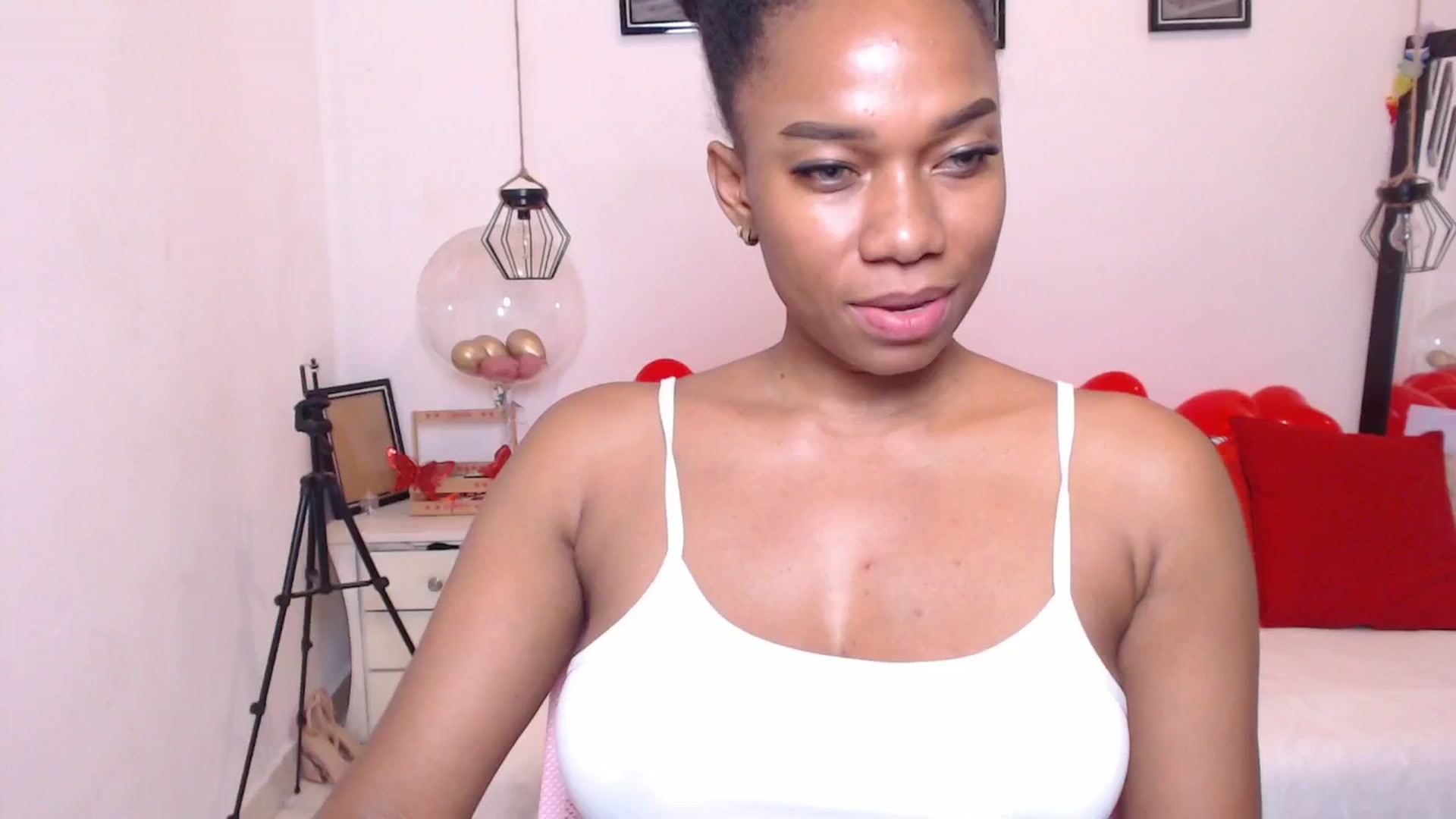Gallery image thumbnail from EBONNY69's myfreecams stream on, 02/19/2026, 01:23 image 19 of 20