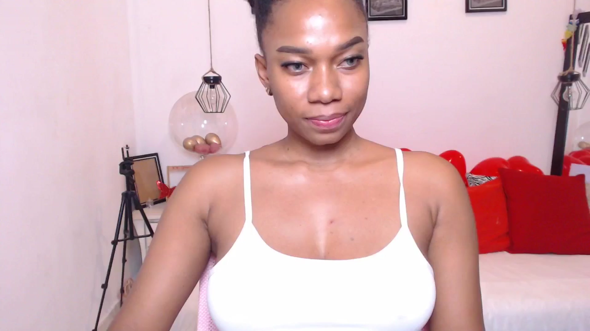 Gallery image thumbnail from EBONNY69's myfreecams stream on, 02/19/2026, 01:23 image 4 of 20