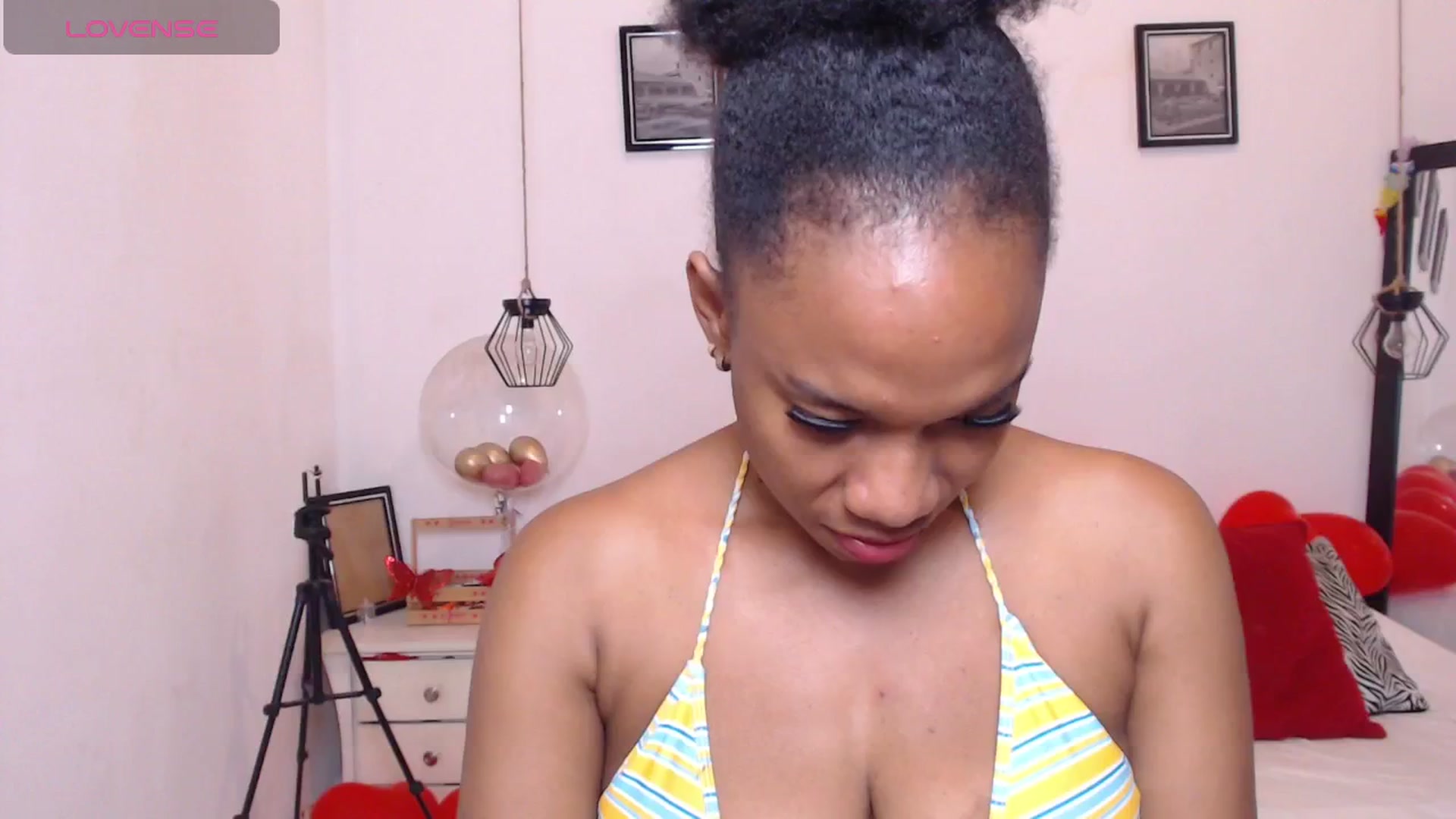 Gallery image thumbnail from EBONNY69's myfreecams stream on, 02/20/2026, 01:13 image 17 of 20