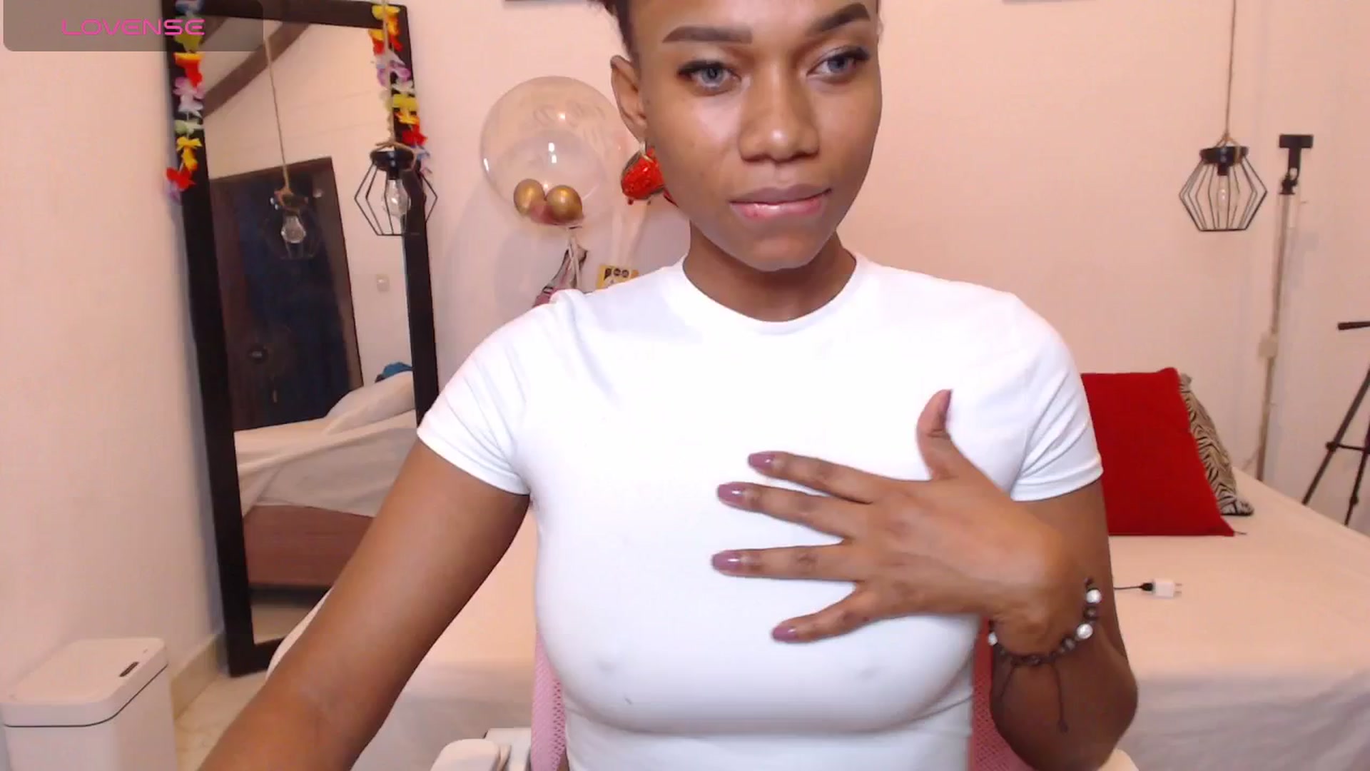 Gallery image thumbnail from EBONNY69's myfreecams stream on, 04/23/2026, 01:07 image 2 of 20