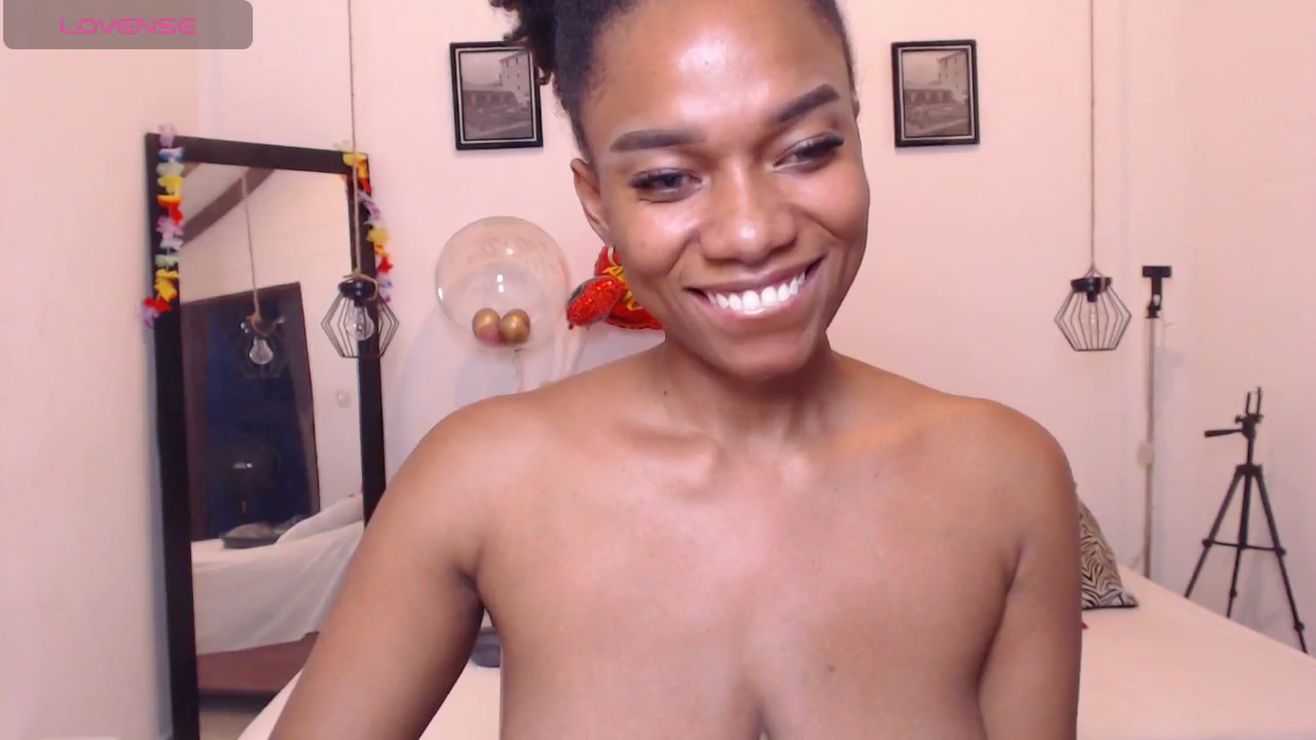 Gallery image thumbnail from EBONNY69's myfreecams stream on, 04/27/2026, 01:10 image 12 of 20