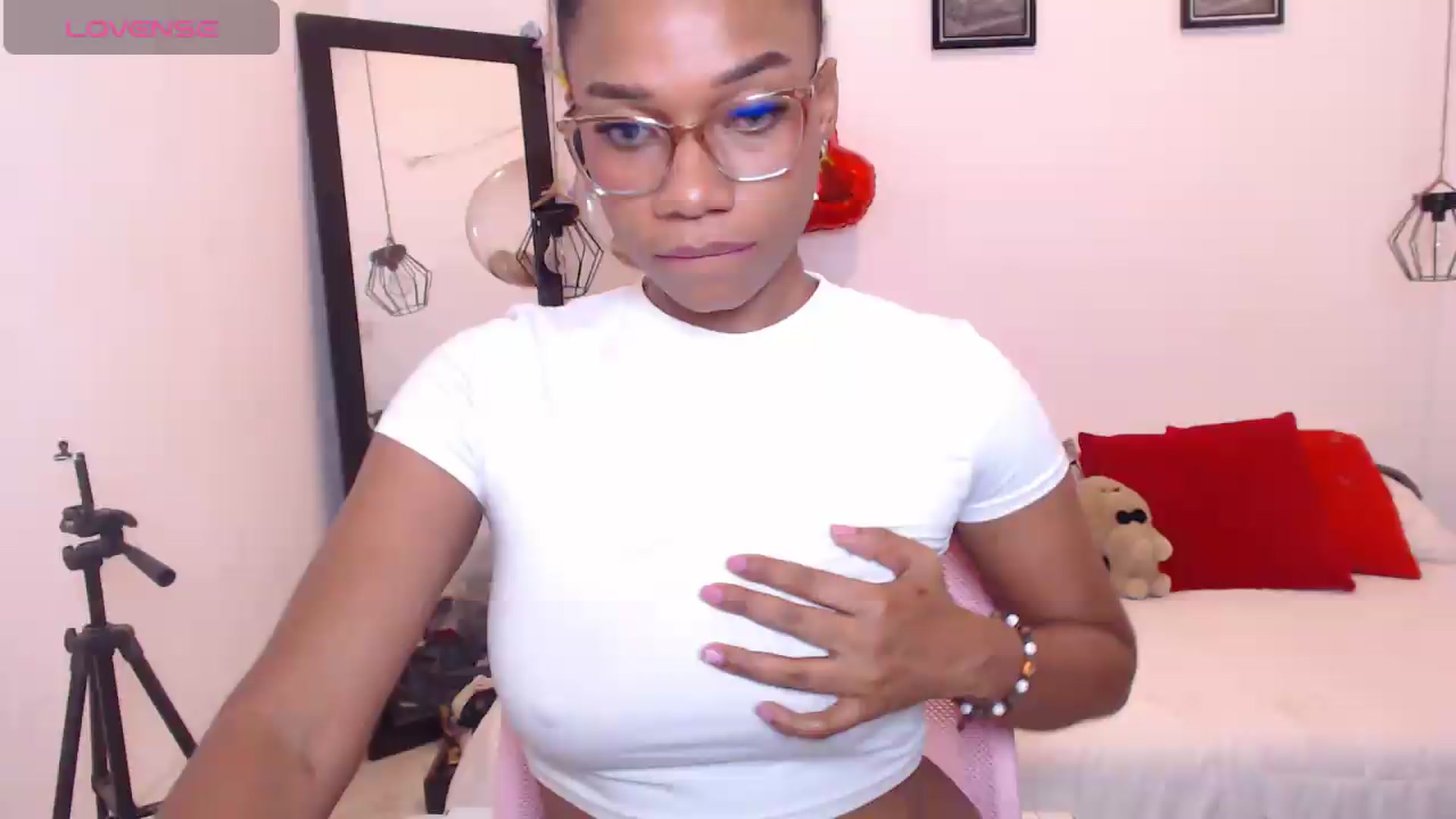 Gallery image thumbnail from EBONNY69's myfreecams stream on, 09/08/2026, 24:39 image 11 of 20