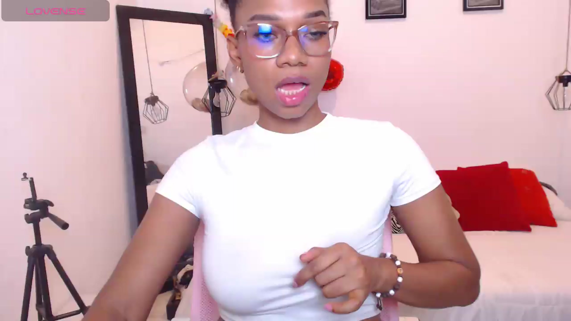 Gallery image thumbnail from EBONNY69's myfreecams stream on, 09/08/2026, 24:39 image 12 of 20