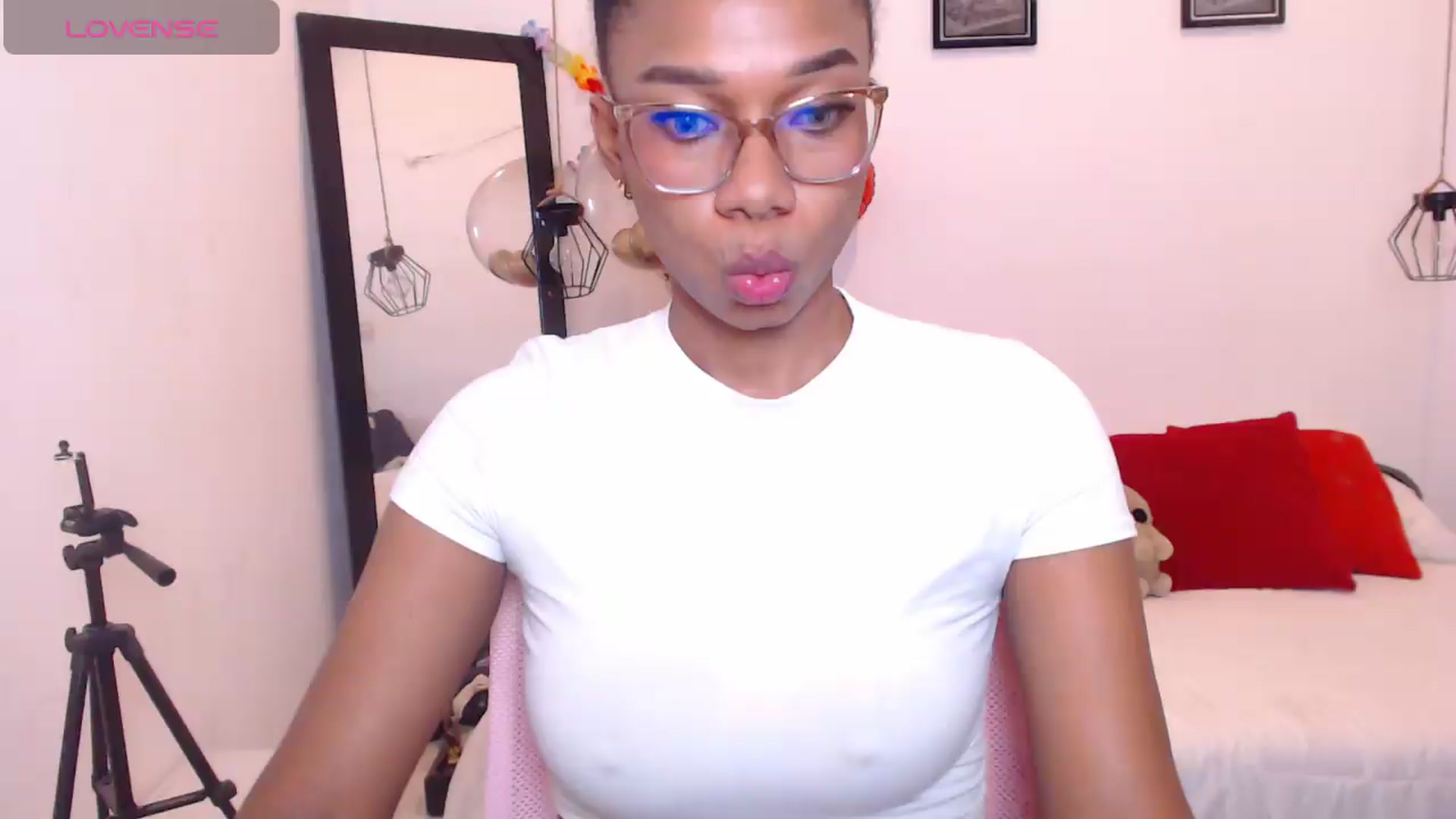 Gallery image thumbnail from EBONNY69's myfreecams stream on, 09/08/2026, 24:39 image 3 of 20