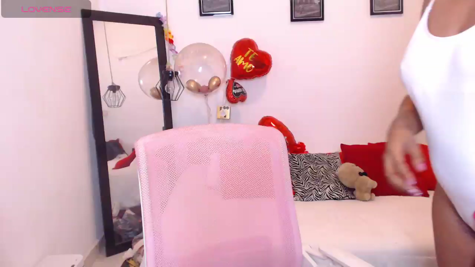 Gallery image thumbnail from EBONNY69's myfreecams stream on, 09/10/2026, 24:16 image 20 of 20