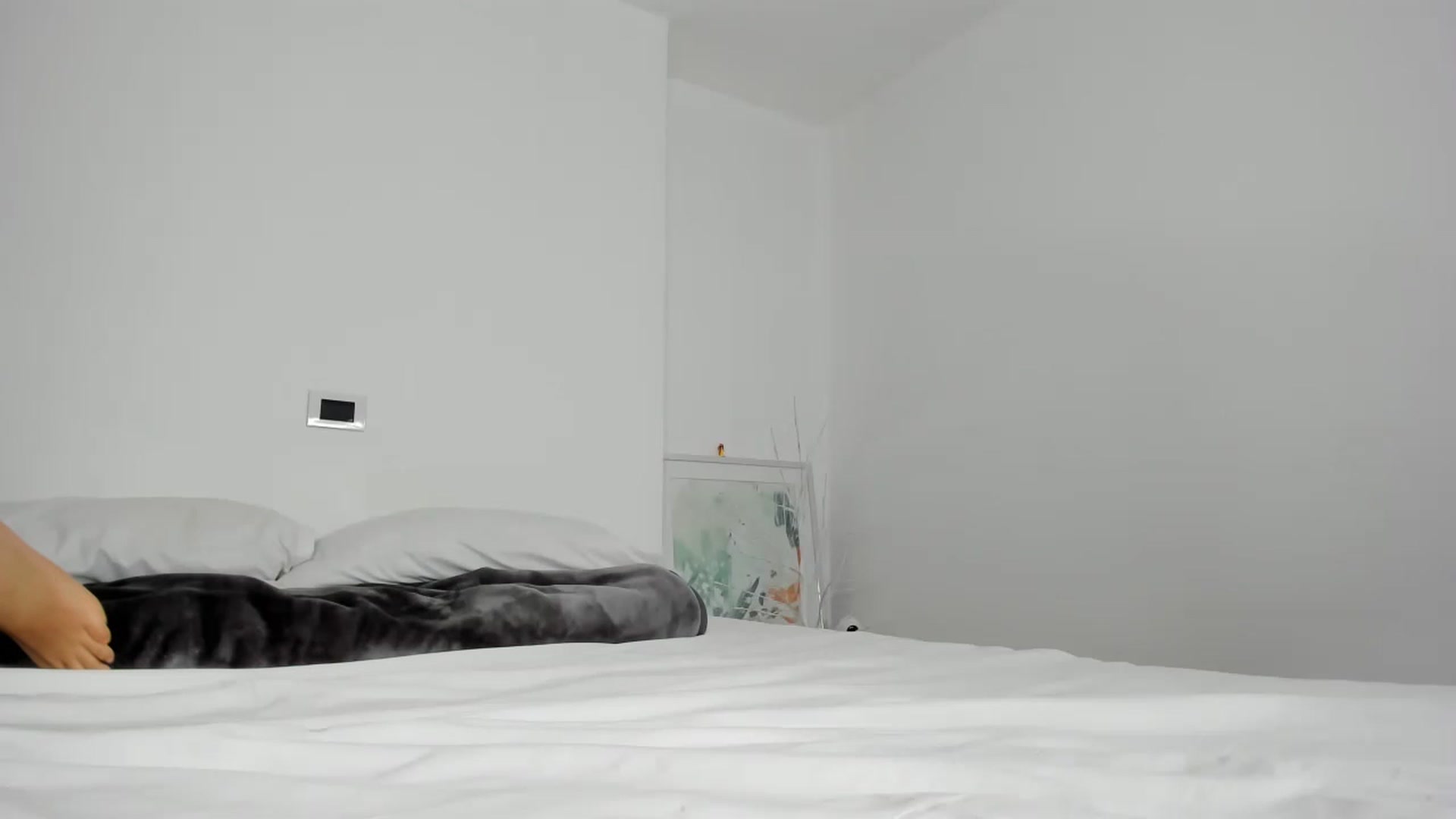 Gallery image thumbnail from EMILIANA_CRUZ's myfreecams stream on, 02/16/2023, 02:03 image 6 of 20