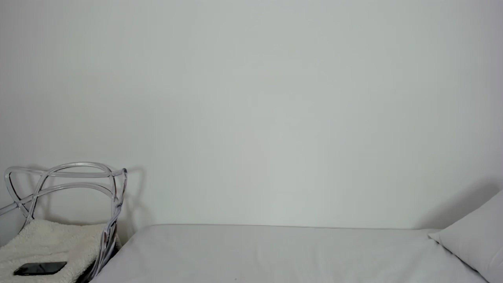 Gallery image thumbnail from EMILIANA_CRUZ's myfreecams stream on, 05/03/2023, 24:48 image 16 of 20
