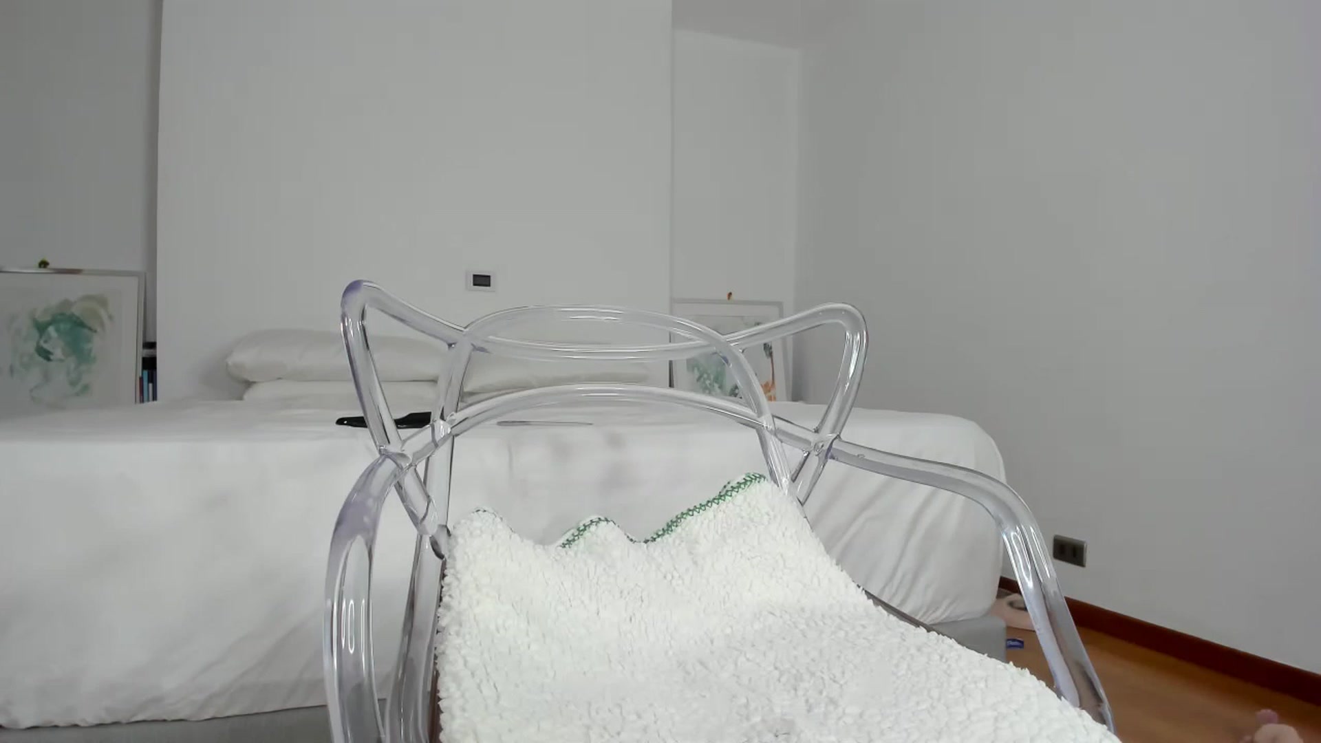 Gallery image thumbnail from EMILIANA_CRUZ's myfreecams stream on, 06/08/2023, 01:25 image 2 of 20