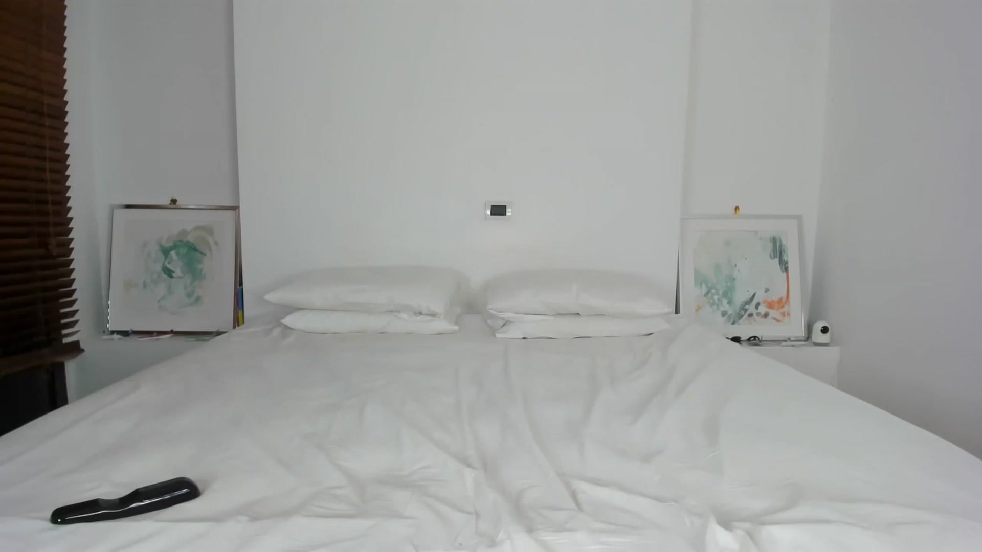 Gallery image thumbnail from EMILIANA_CRUZ's myfreecams stream on, 08/01/2023, 02:19 image 7 of 20