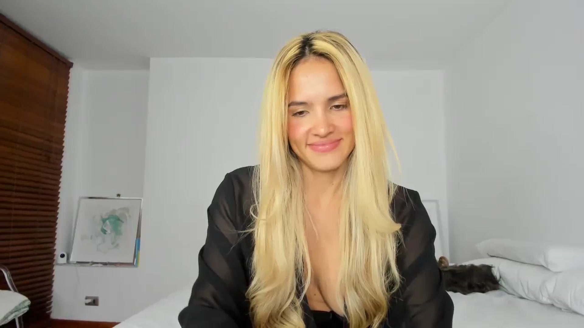Gallery image thumbnail from EMILIANA_CRUZ's myfreecams stream on, 08/30/2023, 01:46 image 20 of 20