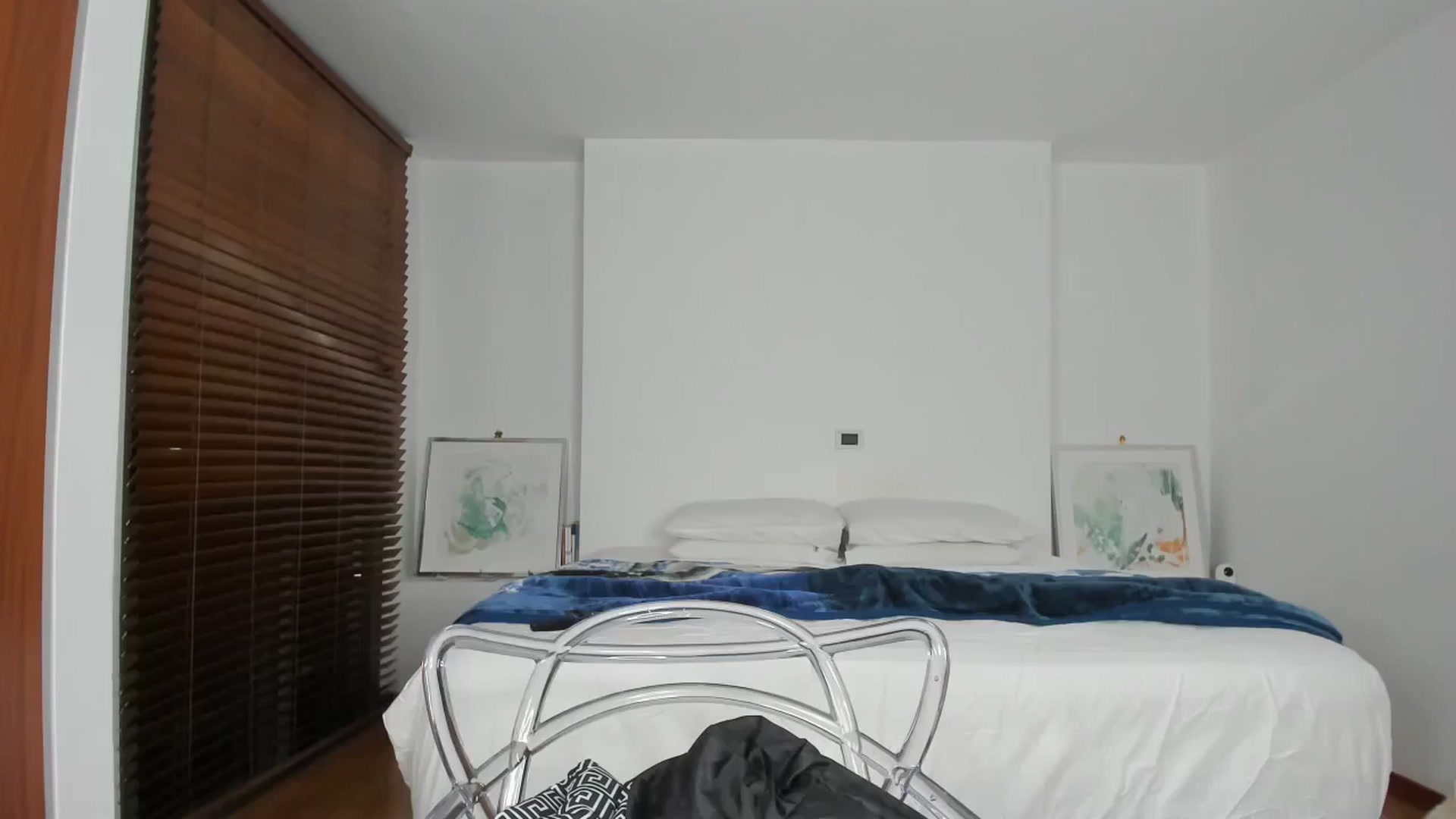 Gallery image thumbnail from EMILIANA_CRUZ's myfreecams stream on, 09/09/2023, 23:42 image 11 of 20