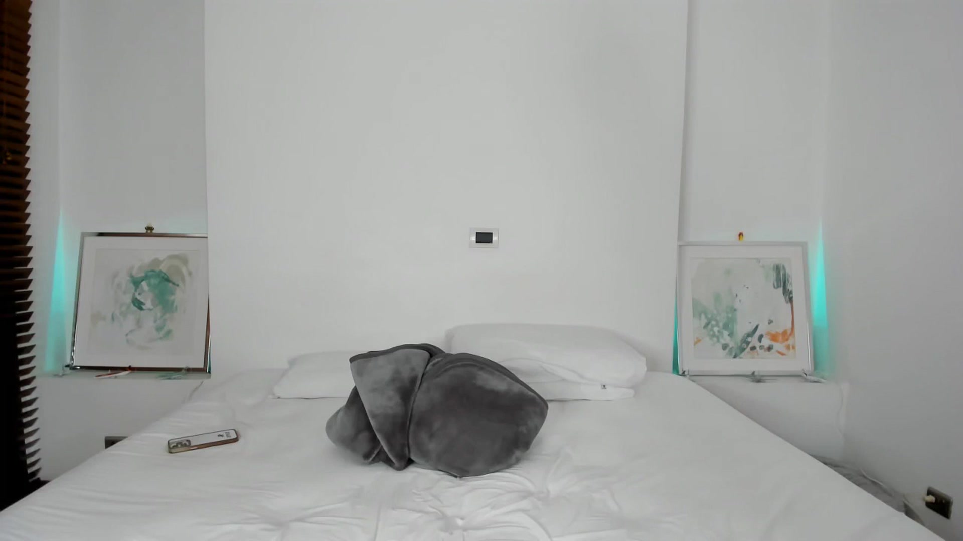Gallery image thumbnail from EMILIANA_CRUZ's myfreecams stream on, 04/04/2024, 01:49 image 3 of 20