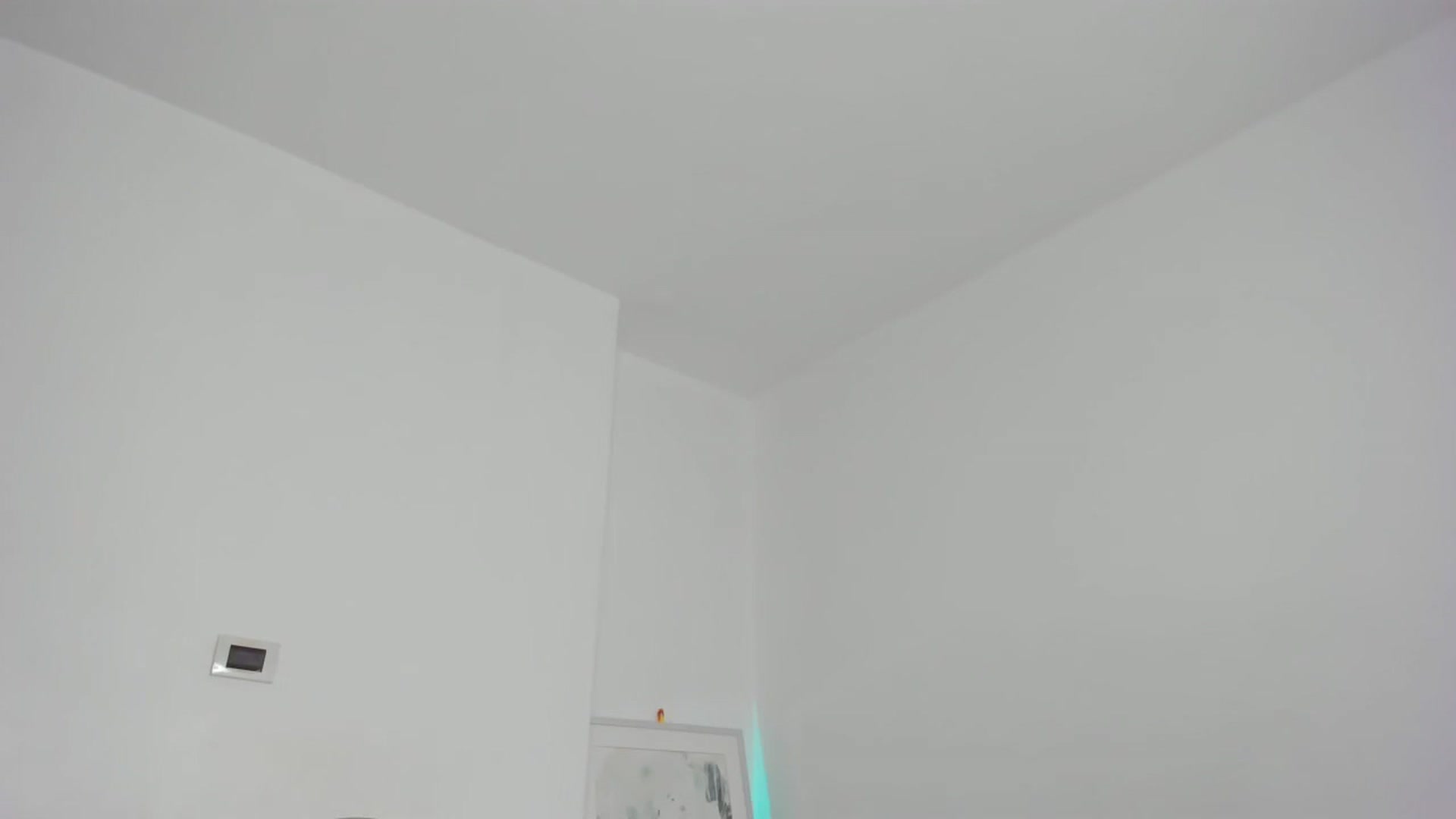 Gallery image thumbnail from EMILIANA_CRUZ's myfreecams stream on, 04/10/2024, 04:20 image 6 of 20