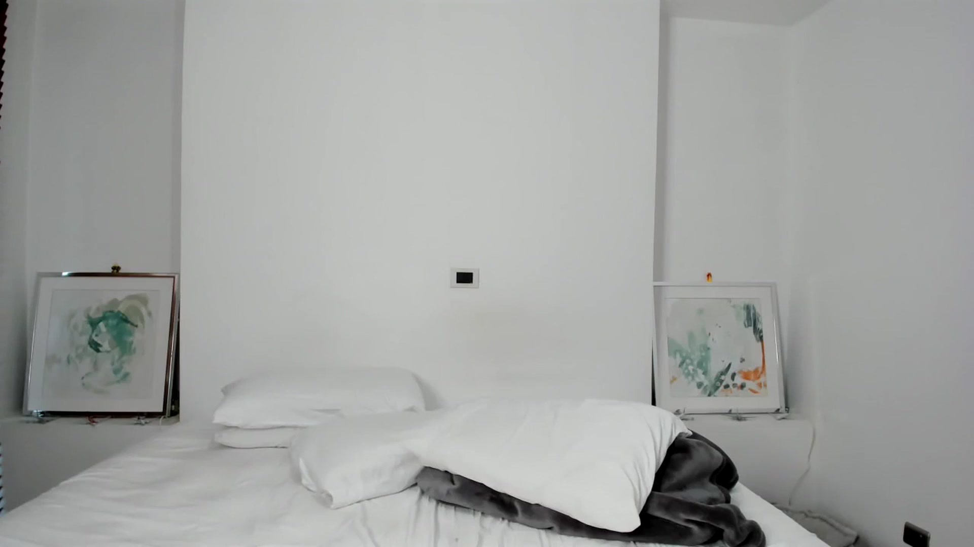 Gallery image thumbnail from EMILIANA_CRUZ's myfreecams stream on, 06/29/2024, 22:58 image 8 of 20