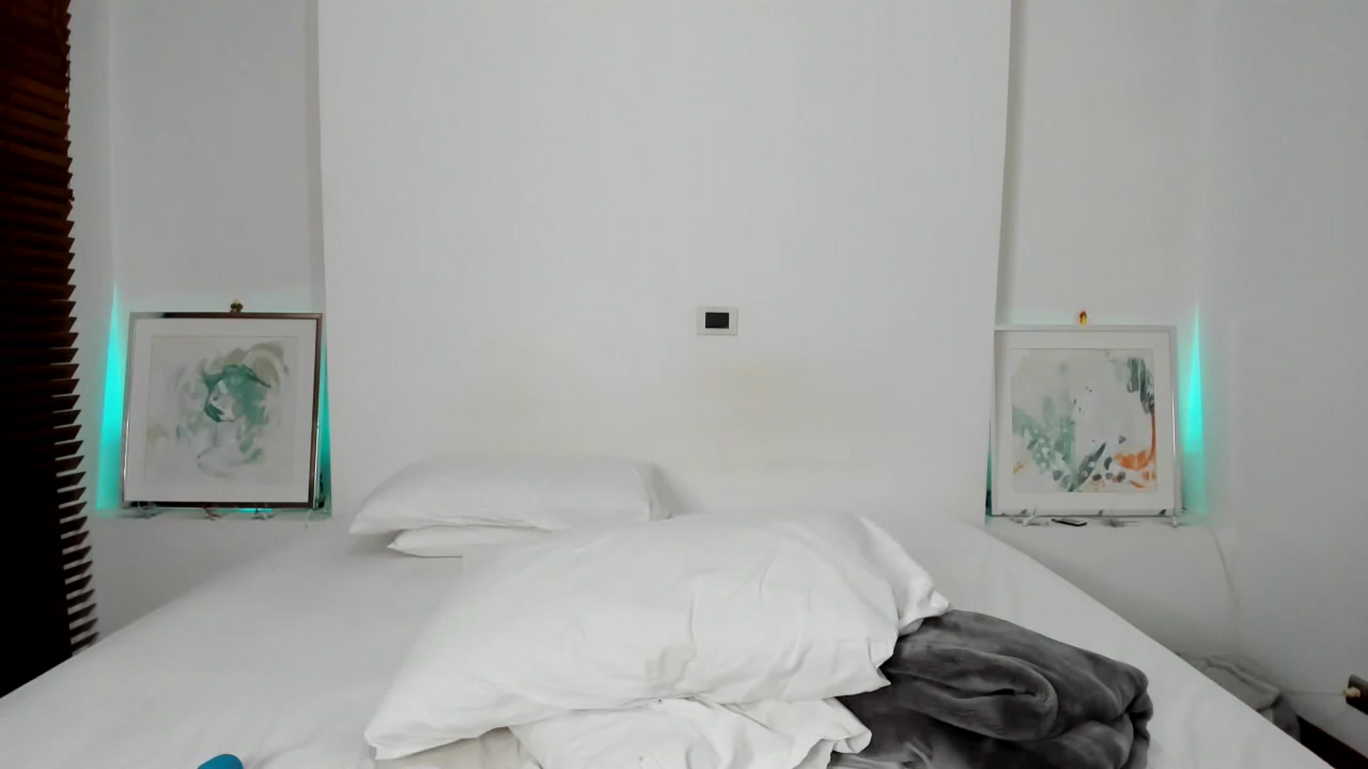 Gallery image thumbnail from EMILIANA_CRUZ's myfreecams stream on, 07/04/2024, 01:03 image 14 of 20