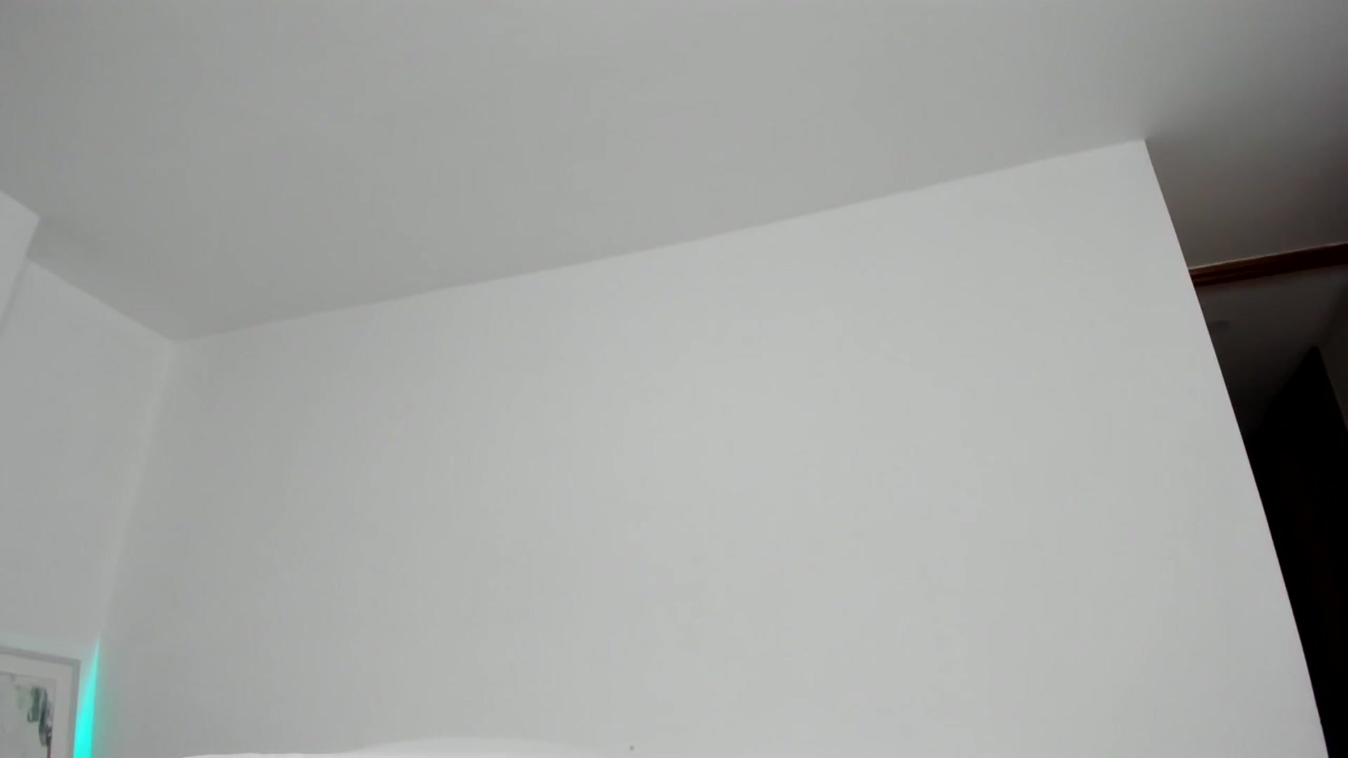 Gallery image thumbnail from EMILIANA_CRUZ's myfreecams stream on, 08/08/2024, 02:52 image 2 of 20