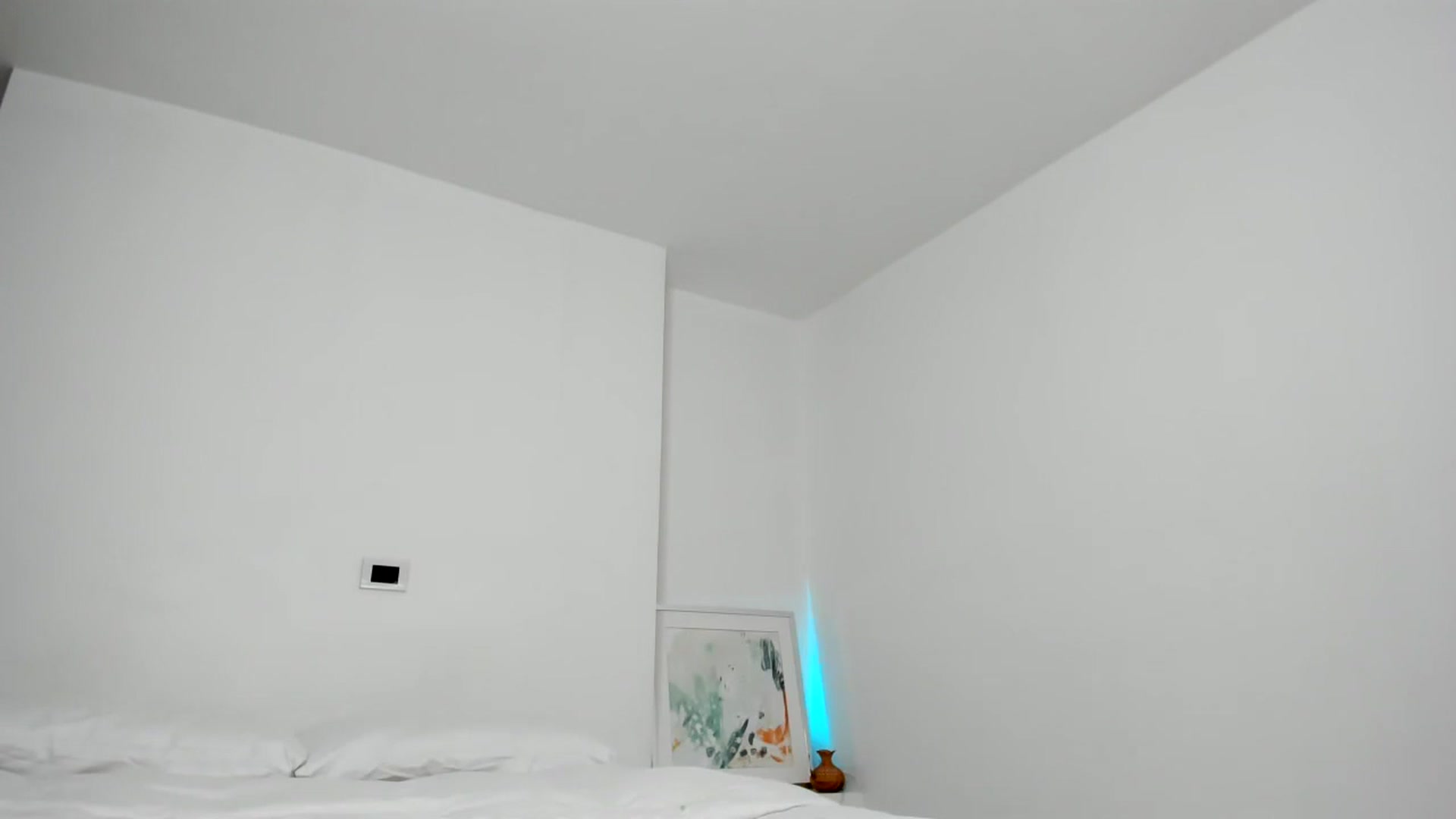 Gallery image thumbnail from EMILIANA_CRUZ's myfreecams stream on, 10/03/2024, 04:56 image 4 of 20