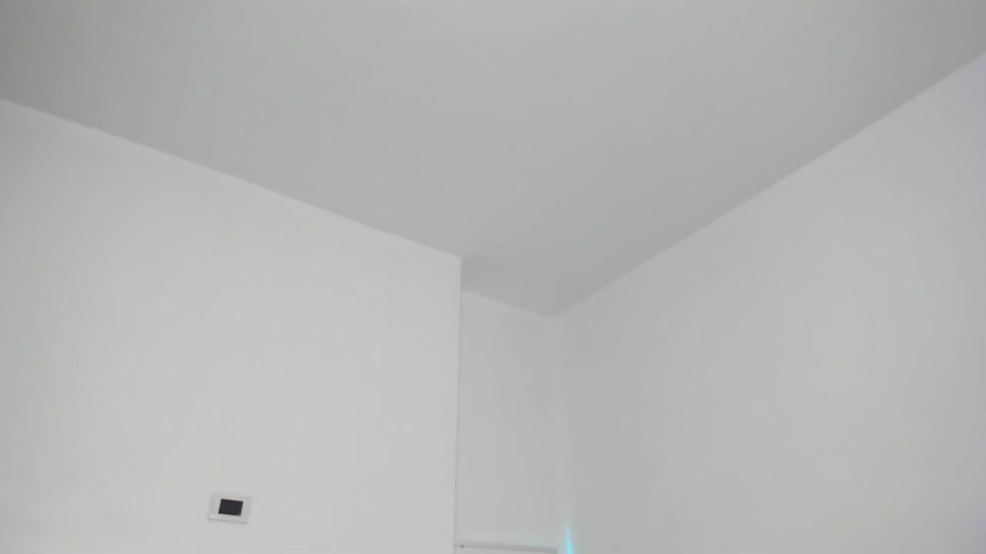 Gallery image thumbnail from EMILIANA_CRUZ's myfreecams stream on, 11/20/2024, 02:54 image 10 of 20
