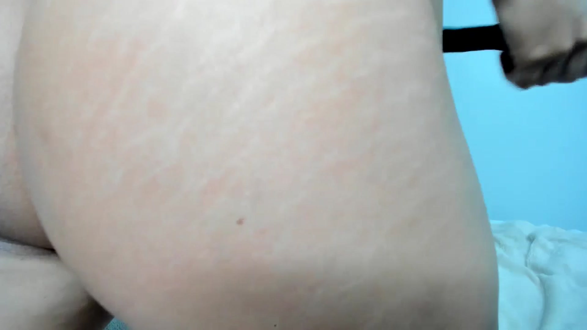 Gallery image thumbnail from EMILIANA_CRUZ's myfreecams stream on, 11/26/2024, 04:42 image 12 of 20