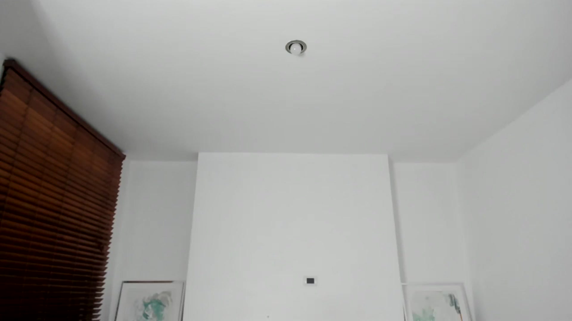 Gallery image thumbnail from EMILIANA_CRUZ's myfreecams stream on, 12/20/2024, 24:23 image 11 of 20