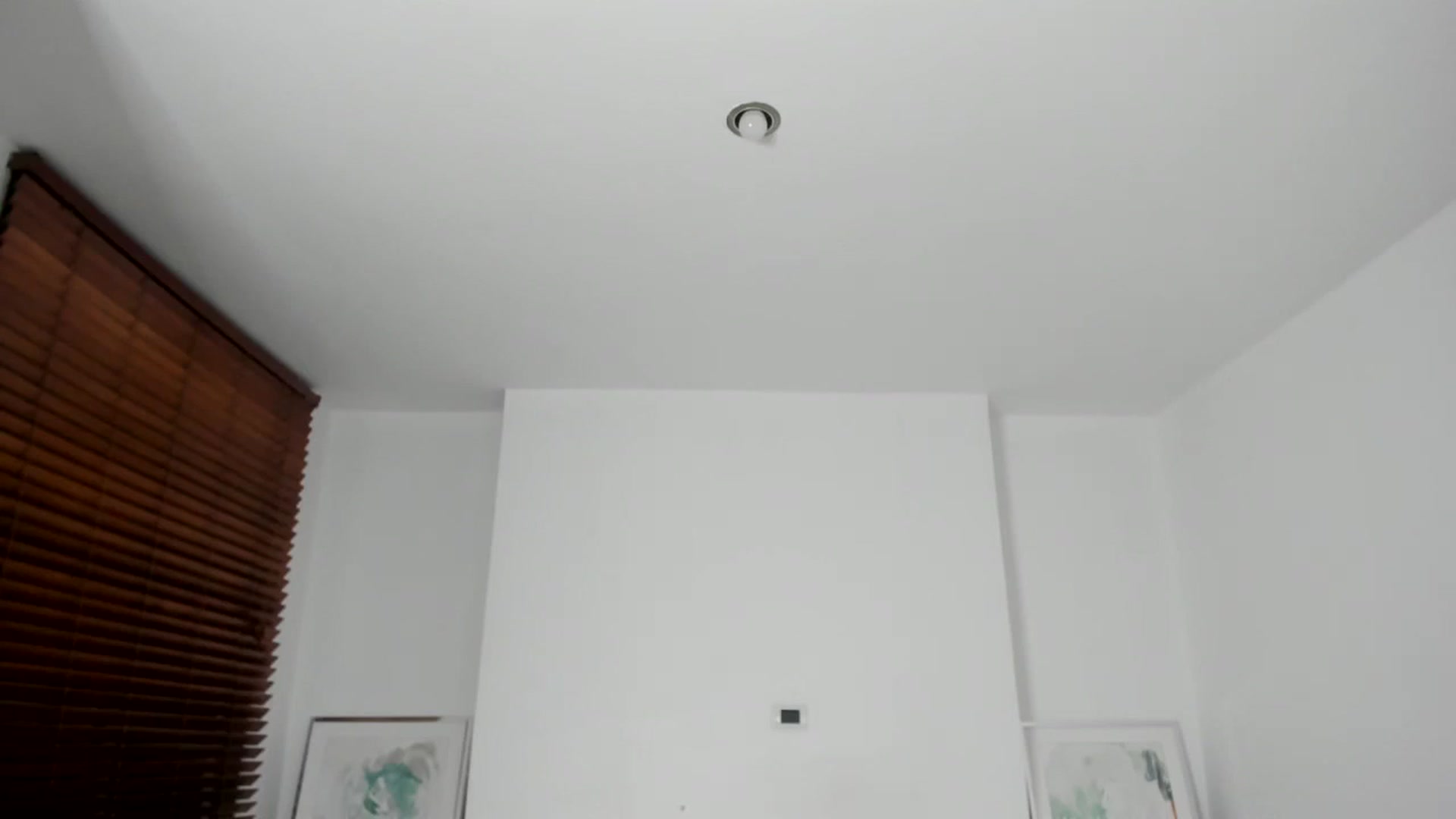 Gallery image thumbnail from EMILIANA_CRUZ's myfreecams stream on, 12/20/2024, 24:23 image 12 of 20