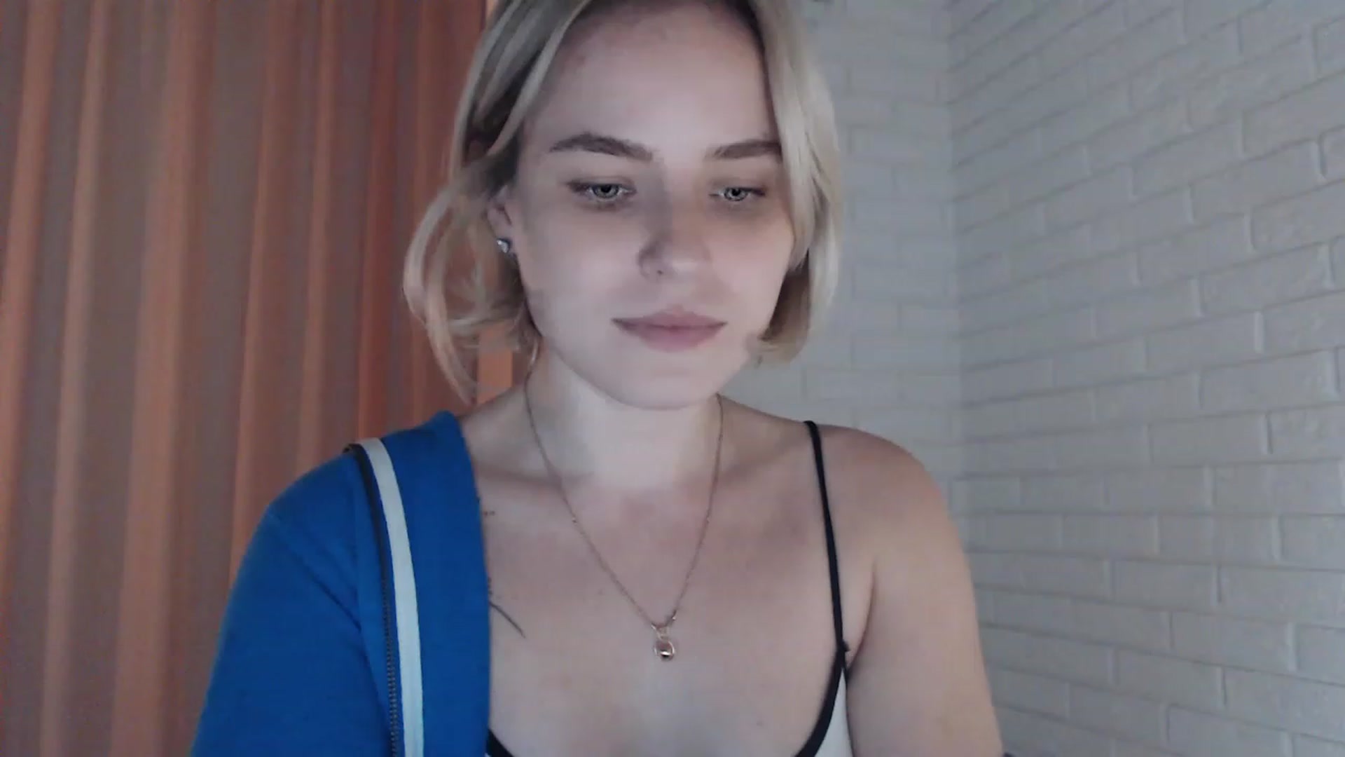 Gallery image thumbnail from EMMA_U2's myfreecams stream on, 01/27/2023, 18:48 image 15 of 20