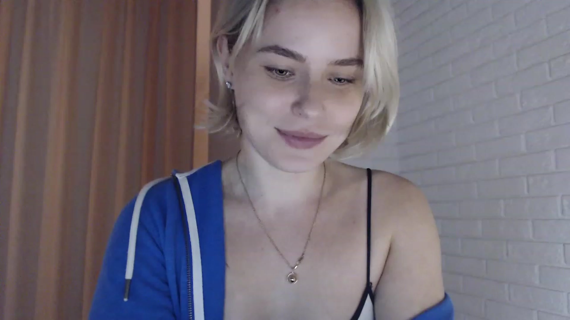 Gallery image thumbnail from EMMA_U2's myfreecams stream on, 01/27/2023, 18:48 image 8 of 20