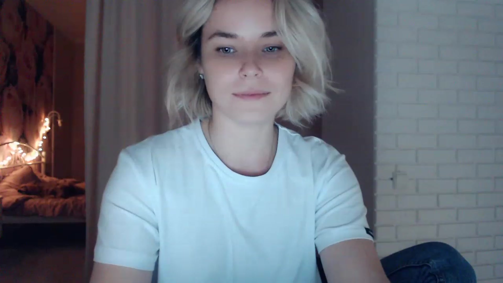 Gallery image thumbnail from EMMA_U2's myfreecams stream on, 01/30/2023, 01:52 image 20 of 20