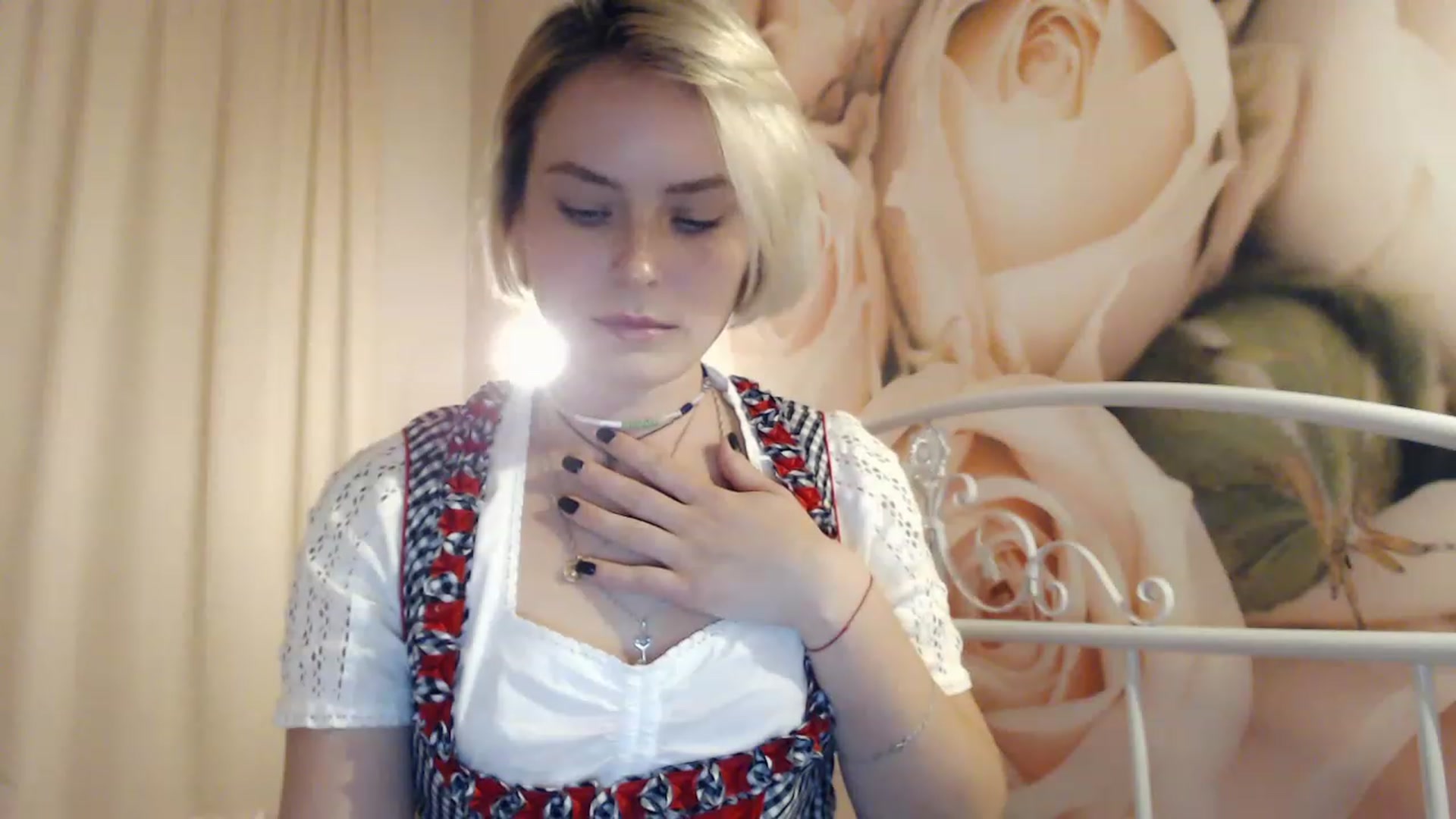 Gallery image thumbnail from EMMA_U2's myfreecams stream on, 03/08/2023, 23:34 image 19 of 20