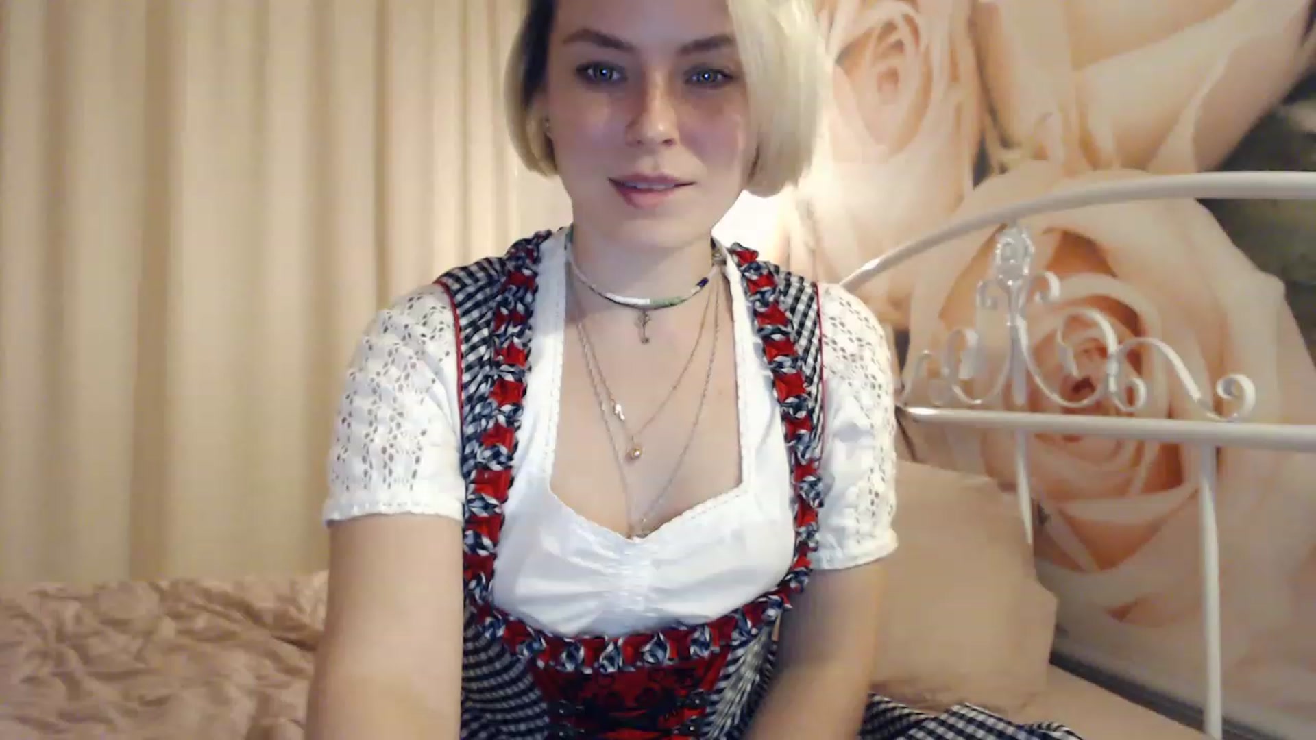 Gallery image thumbnail from EMMA_U2's myfreecams stream on, 03/08/2023, 23:34 image 13 of 20