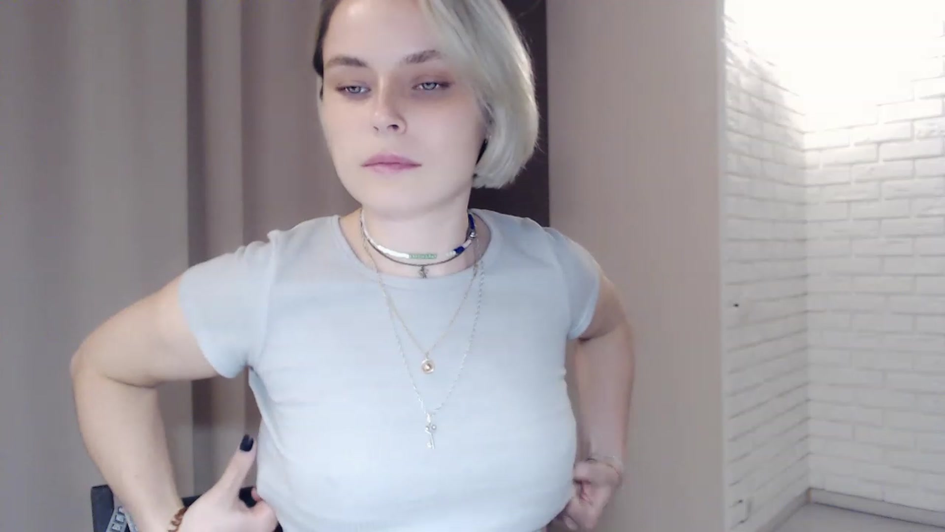 Gallery image thumbnail from EMMA_U2's myfreecams stream on, 03/11/2023, 01:43 image 18 of 20