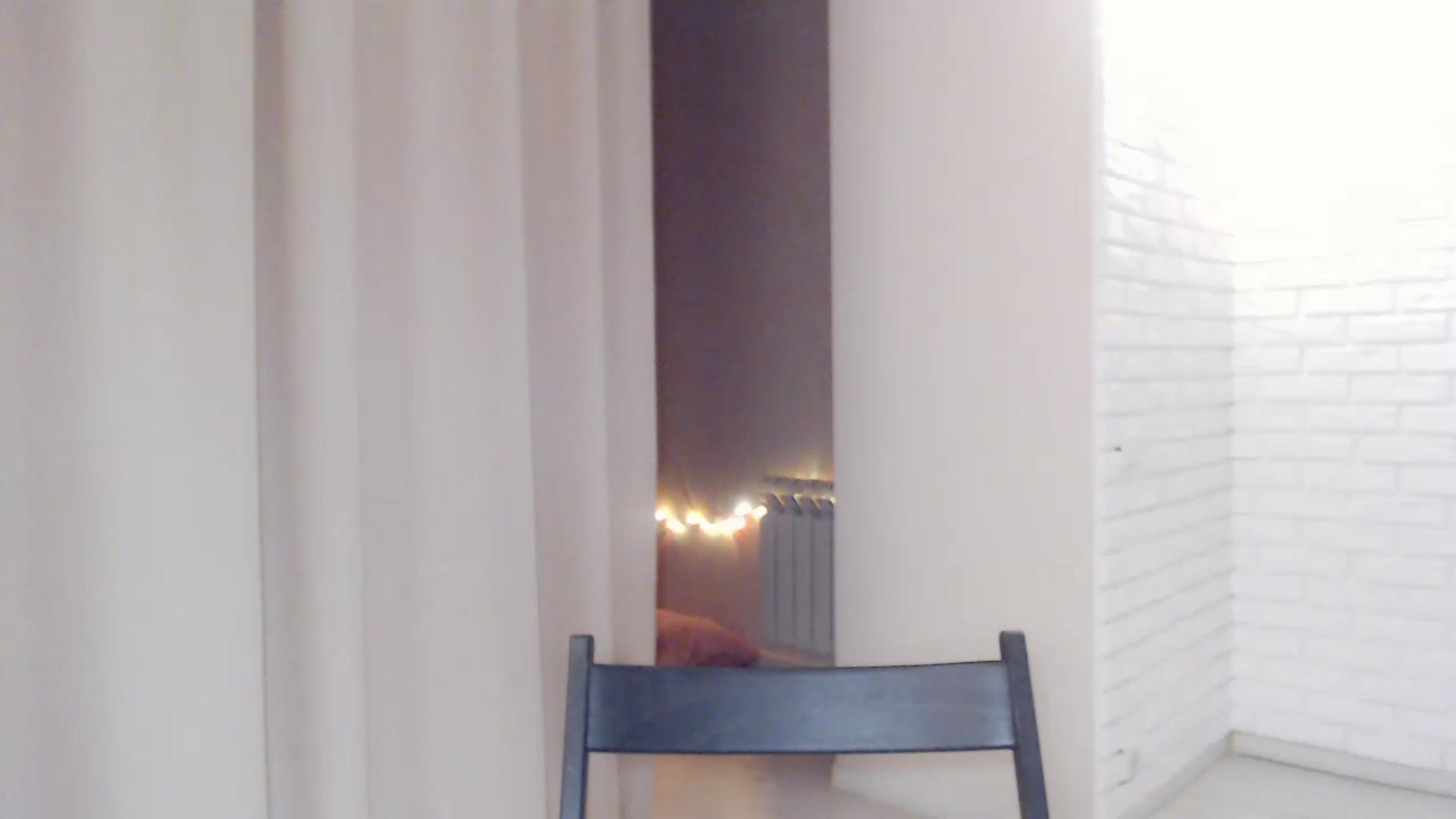 Gallery image thumbnail from EMMA_U2's myfreecams stream on, 03/11/2023, 23:14 image 5 of 20