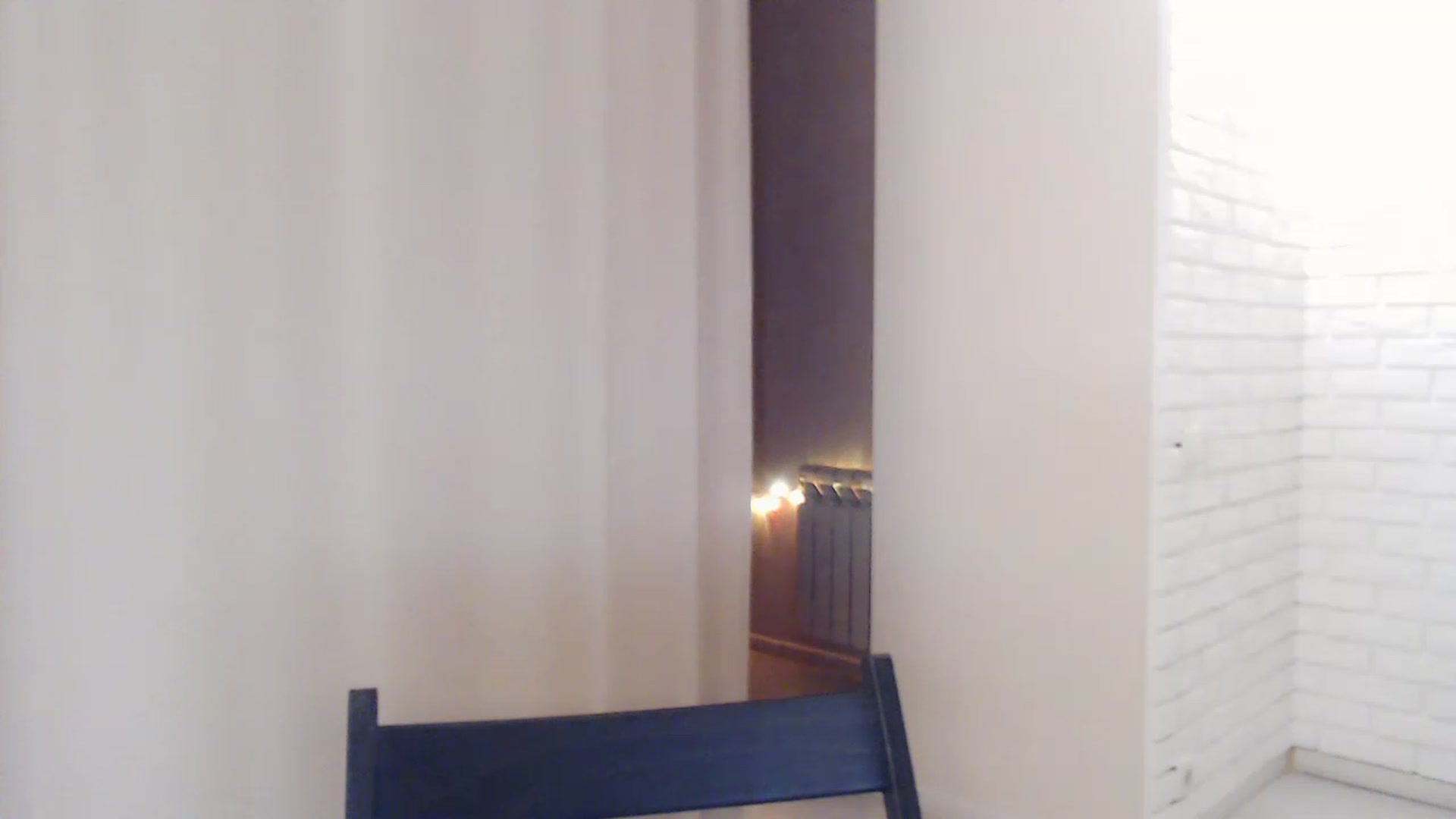 Gallery image thumbnail from EMMA_U2's myfreecams stream on, 03/15/2023, 02:50 image 17 of 20