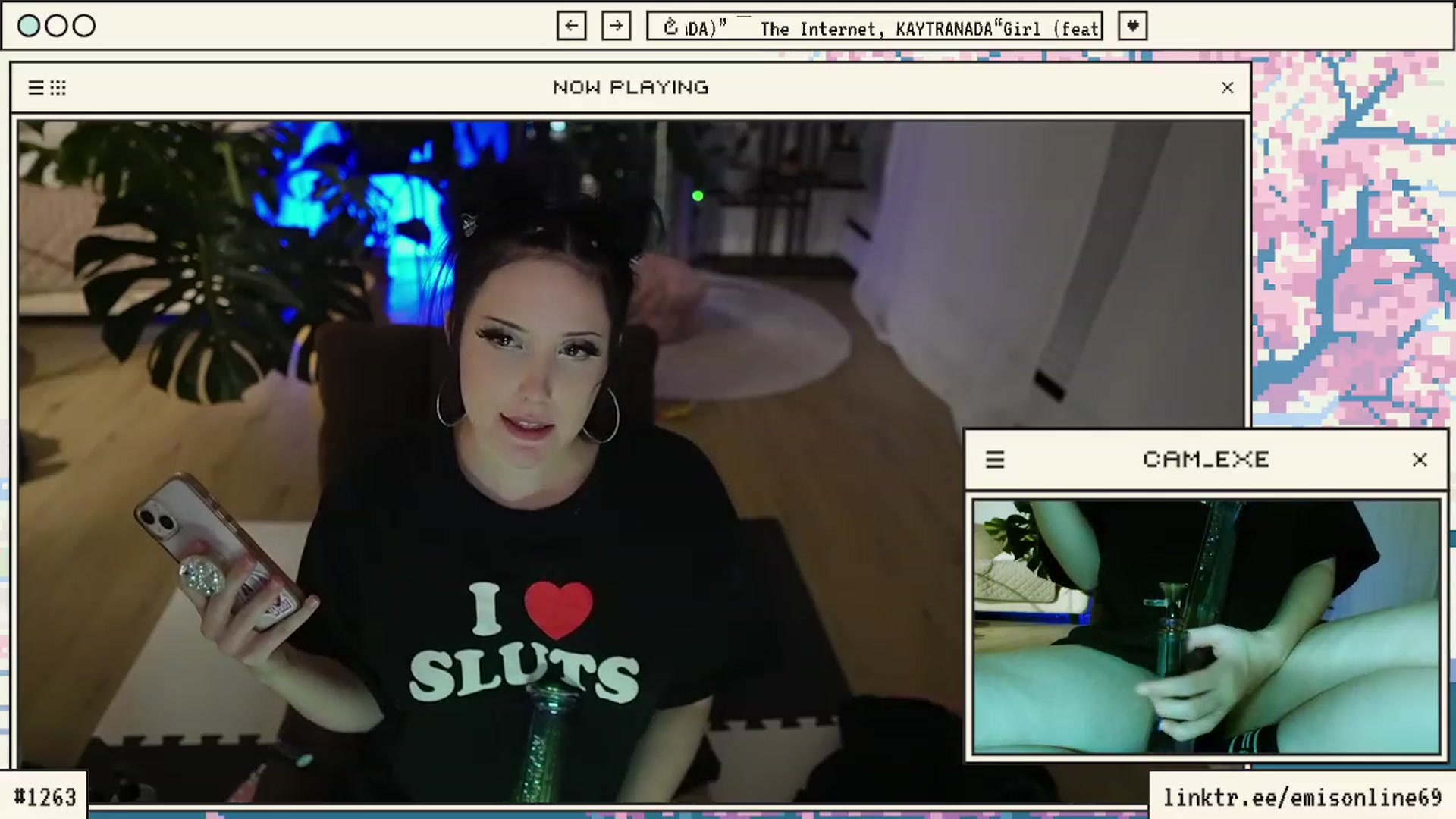 Gallery image thumbnail from EMMEL1NE's myfreecams stream on, 11/07/2023, 07:54 image 16 of 20