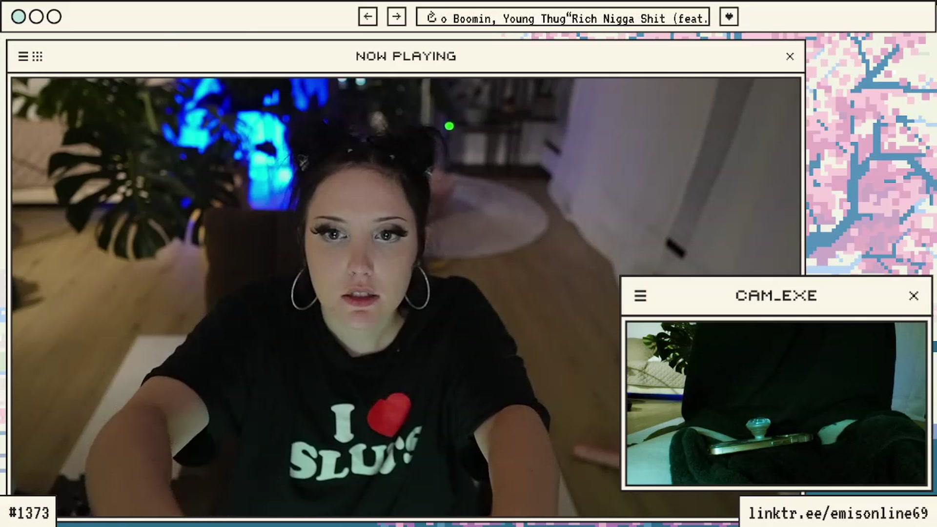 Gallery image thumbnail from EMMEL1NE's myfreecams stream on, 11/07/2023, 07:54 image 10 of 20