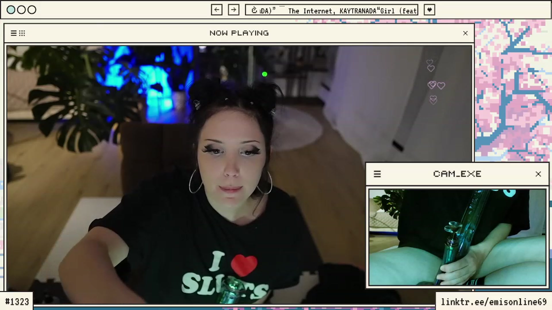 Gallery image thumbnail from EMMEL1NE's myfreecams stream on, 11/07/2023, 07:54 image 15 of 20