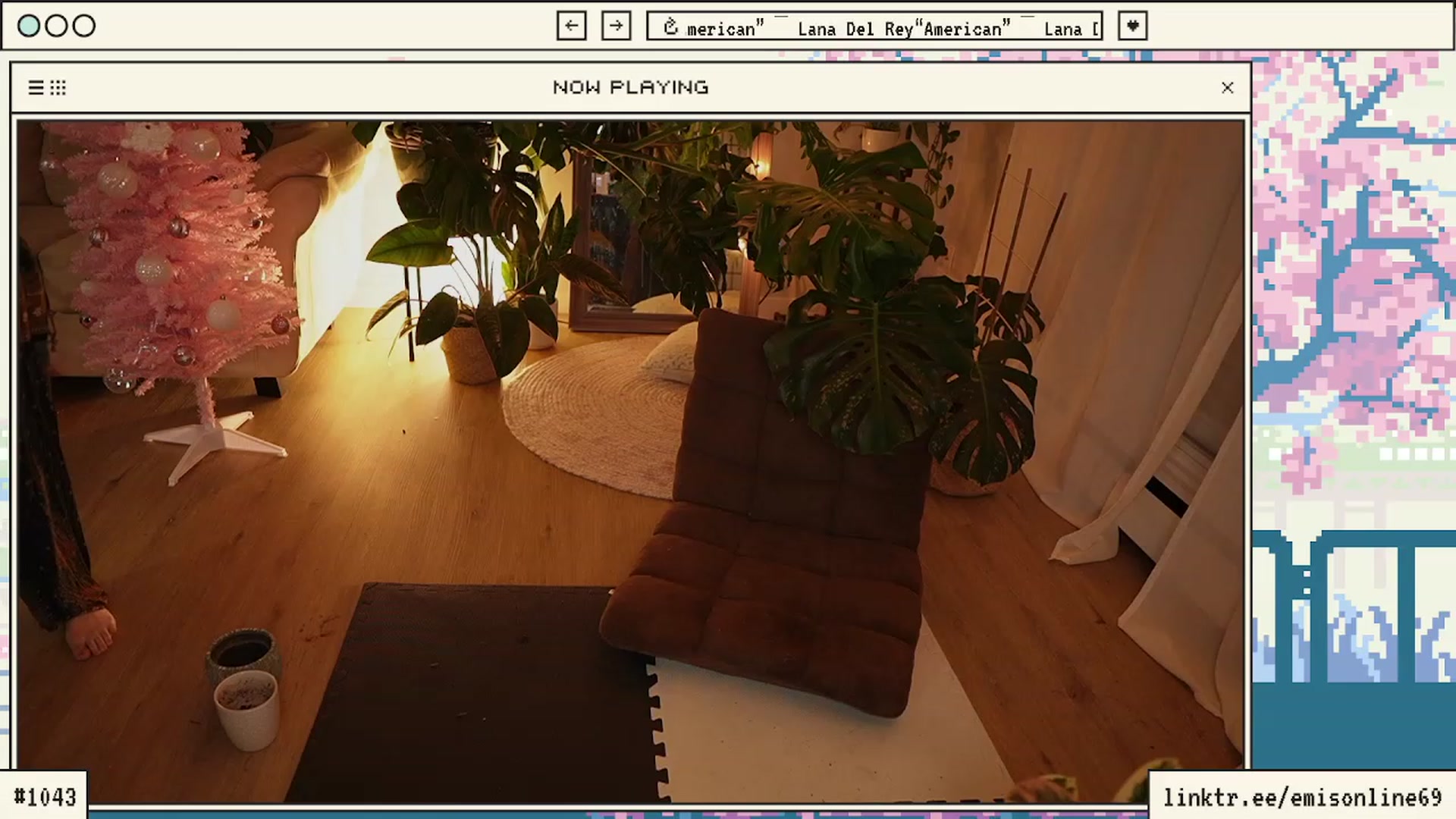 Gallery image thumbnail from EMMEL1NE's myfreecams stream on, 11/21/2023, 02:19 image 12 of 20