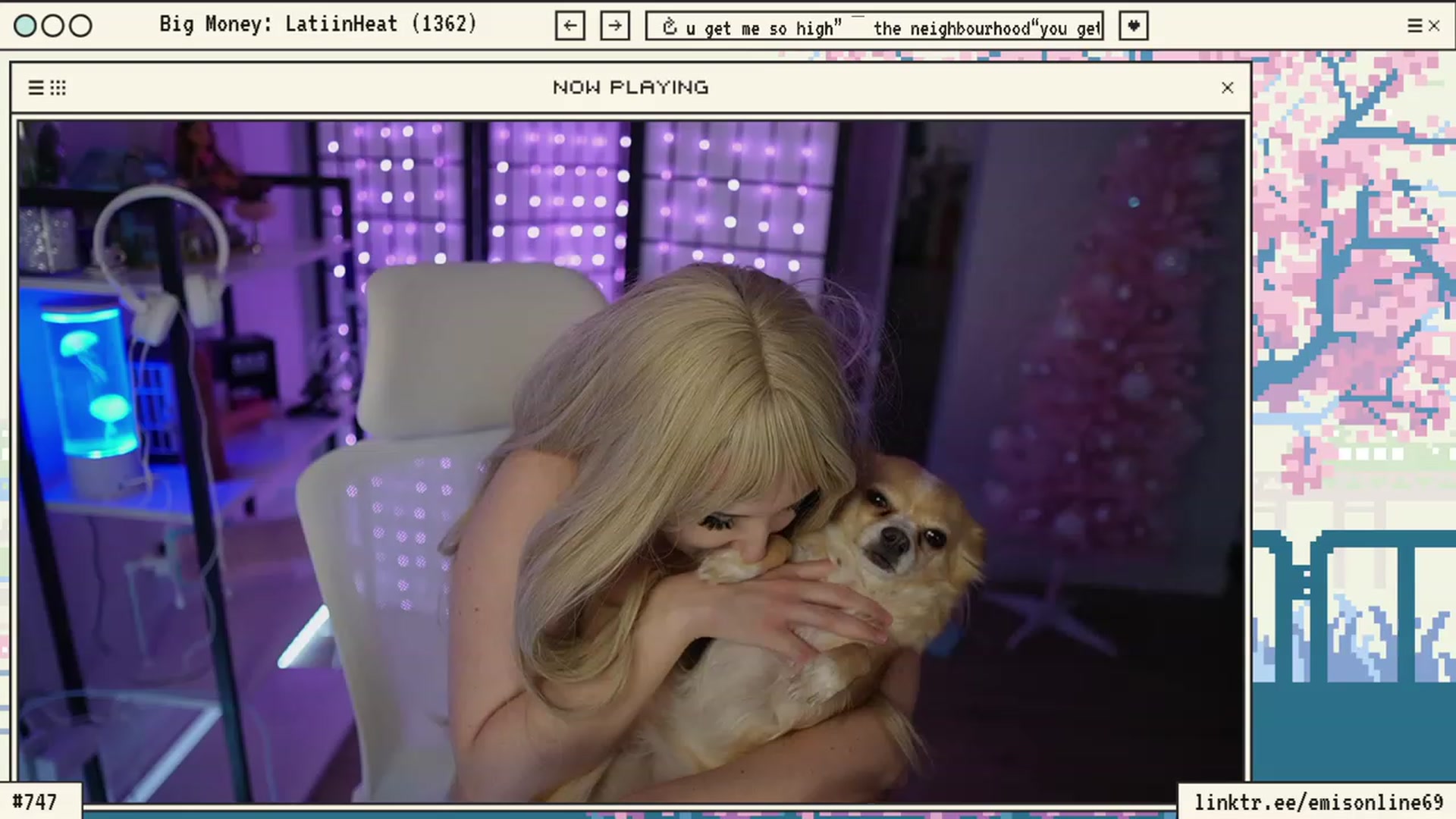 Gallery image thumbnail from EMMEL1NE's myfreecams stream on, 12/08/2023, 09:33 image 7 of 20