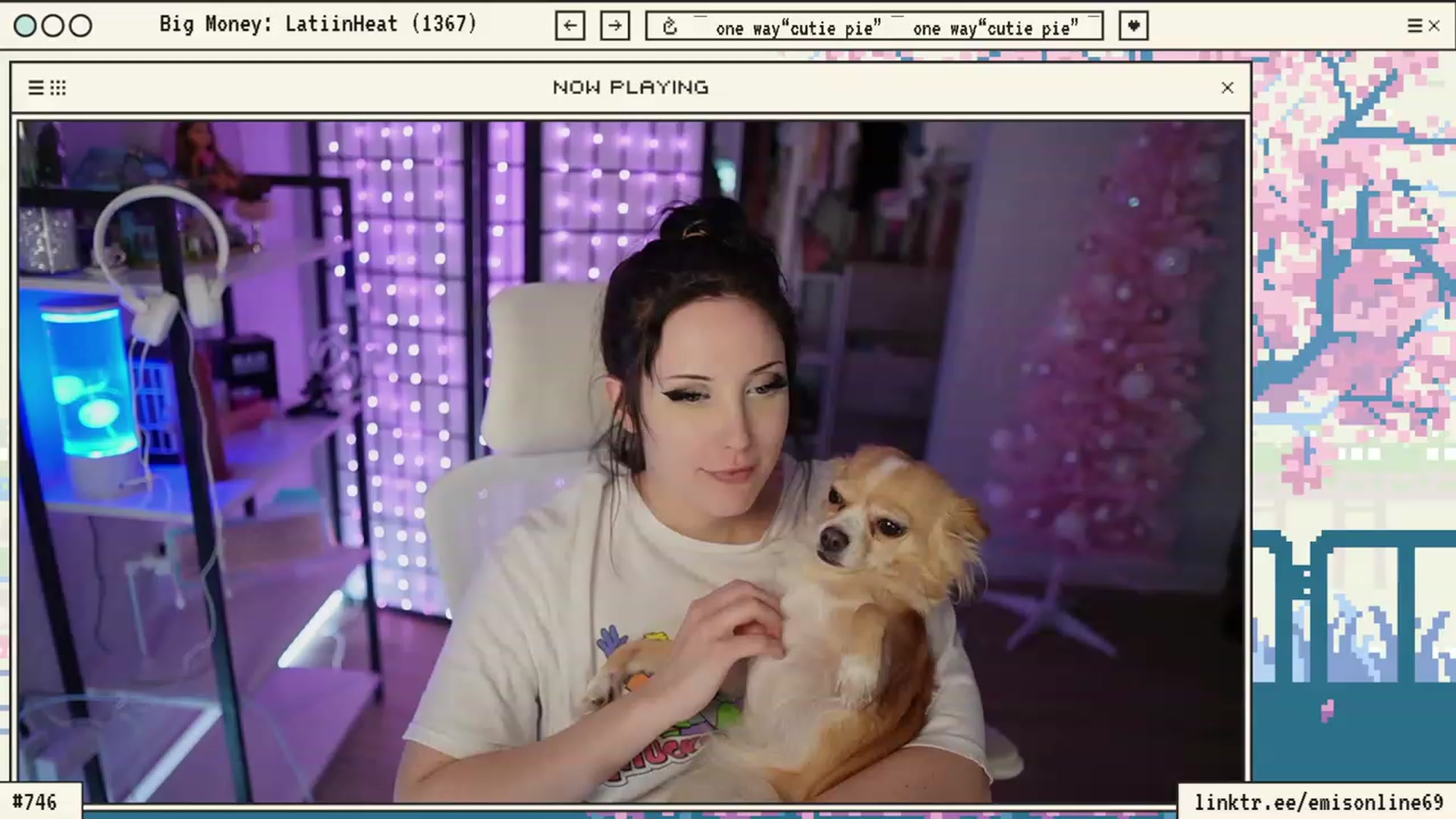 Gallery image thumbnail from EMMEL1NE's myfreecams stream on, 12/08/2023, 09:33 image 20 of 20