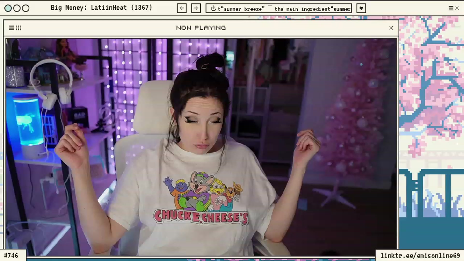 Gallery image thumbnail from EMMEL1NE's myfreecams stream on, 12/08/2023, 09:33 image 17 of 20