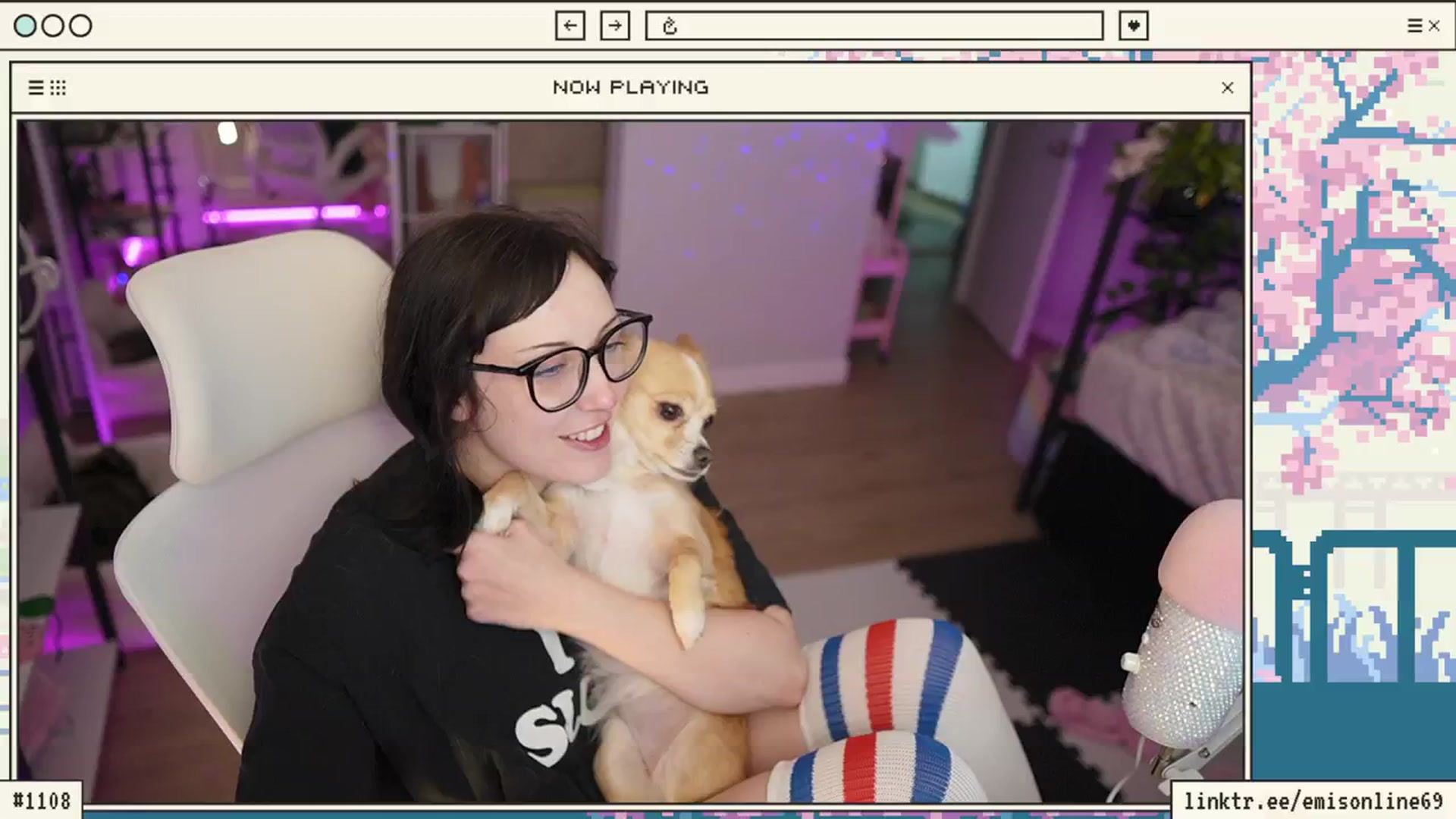 Gallery image thumbnail from EMMEL1NE's myfreecams stream on, 02/11/2024, 10:08 image 17 of 20