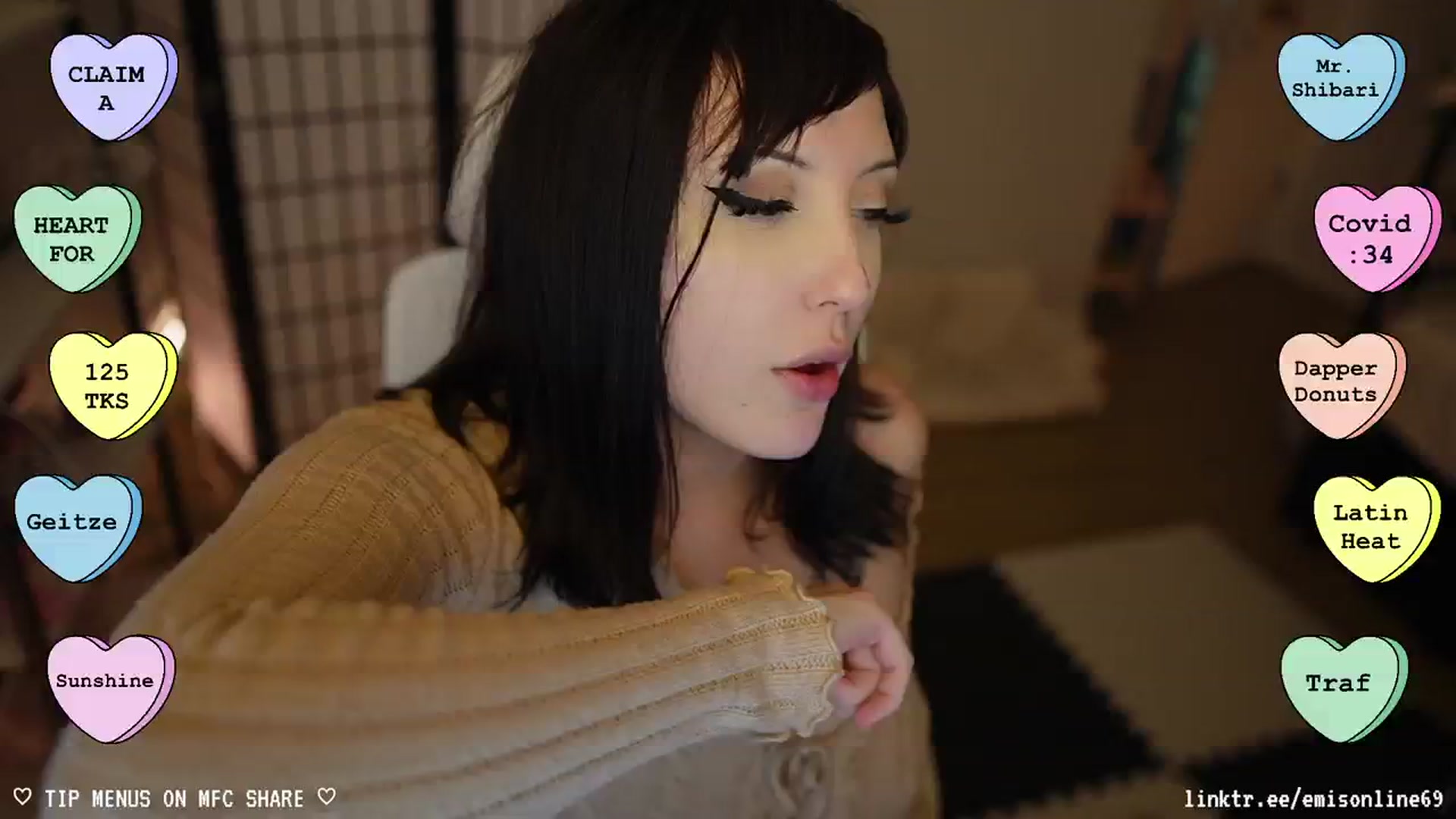Gallery image thumbnail from EMMEL1NE's myfreecams stream on, 02/20/2024, 07:48 image 17 of 20