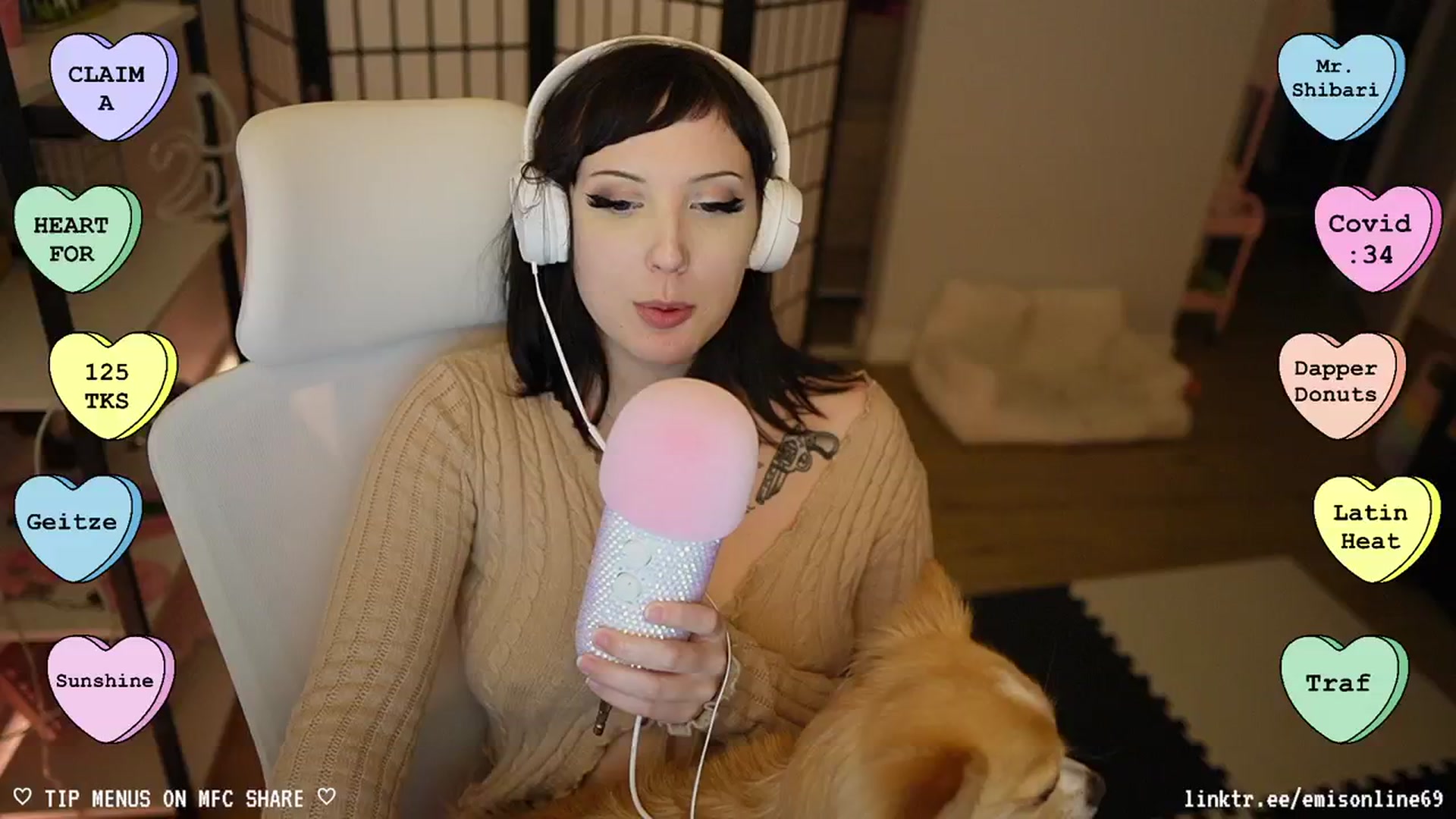 Gallery image thumbnail from EMMEL1NE's myfreecams stream on, 02/20/2024, 07:48 image 1 of 20