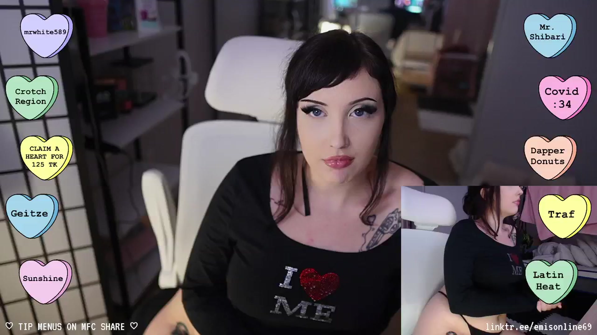 Gallery image thumbnail from EMMEL1NE's myfreecams stream on, 02/26/2024, 06:17 image 19 of 20