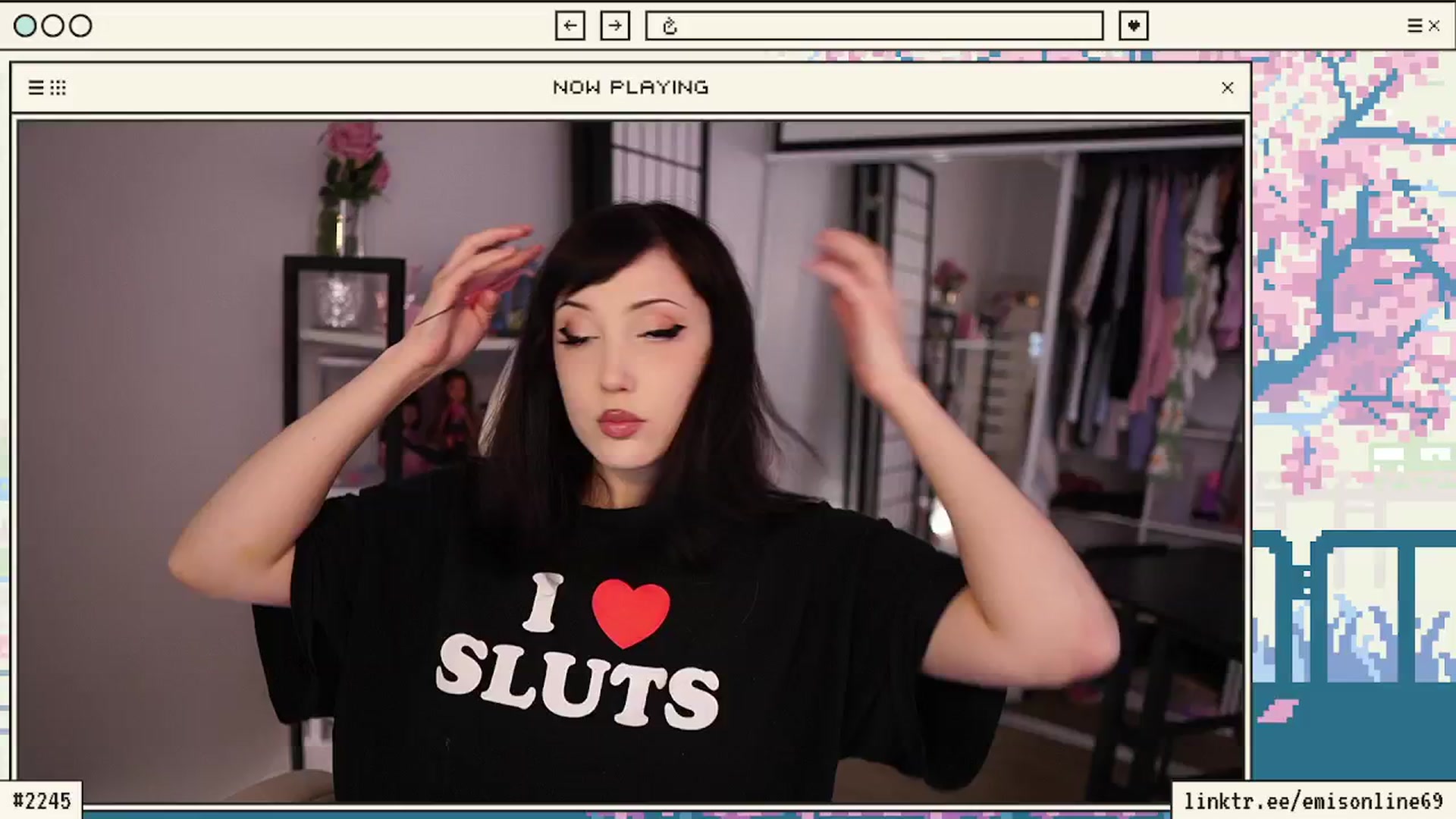 Gallery image thumbnail from EMMEL1NE's myfreecams stream on, 03/02/2024, 22:01 image 17 of 20