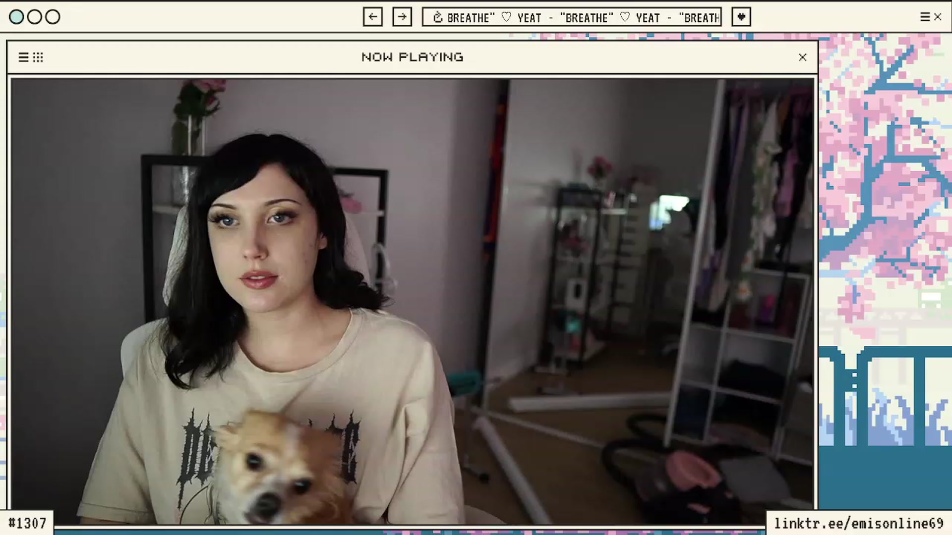 Gallery image thumbnail from EMMEL1NE's myfreecams stream on, 03/11/2024, 24:46 image 19 of 20