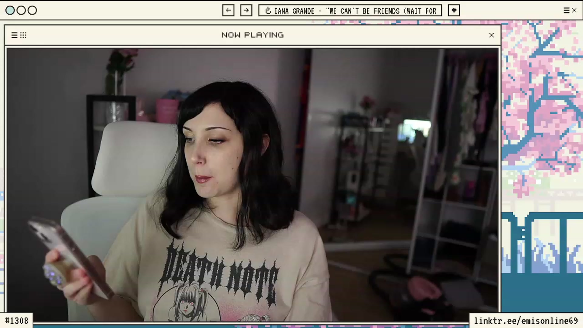 Gallery image thumbnail from EMMEL1NE's myfreecams stream on, 03/11/2024, 24:46 image 17 of 20
